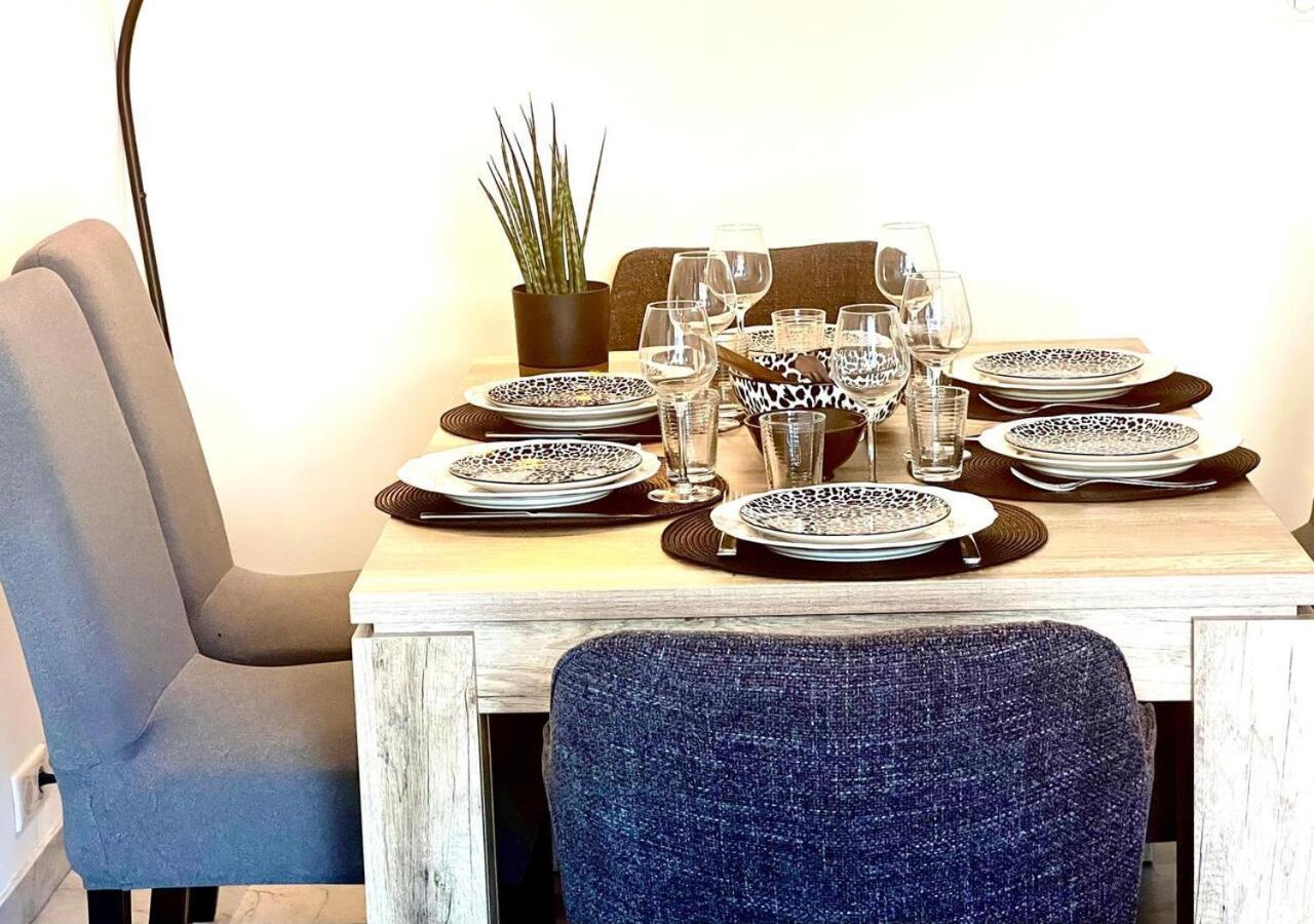T2 Le Sunscene-parking-clim-terrasses-centre- Capitalchic Services Apartment *