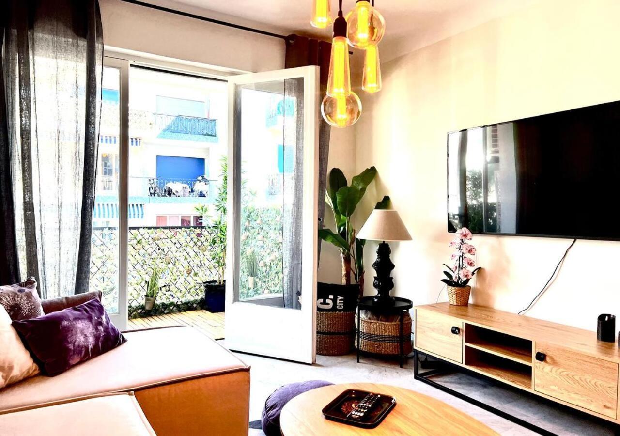 Apartment T2 Le Sunscene-parking-clim-terrasses-centre- Capitalchic Services