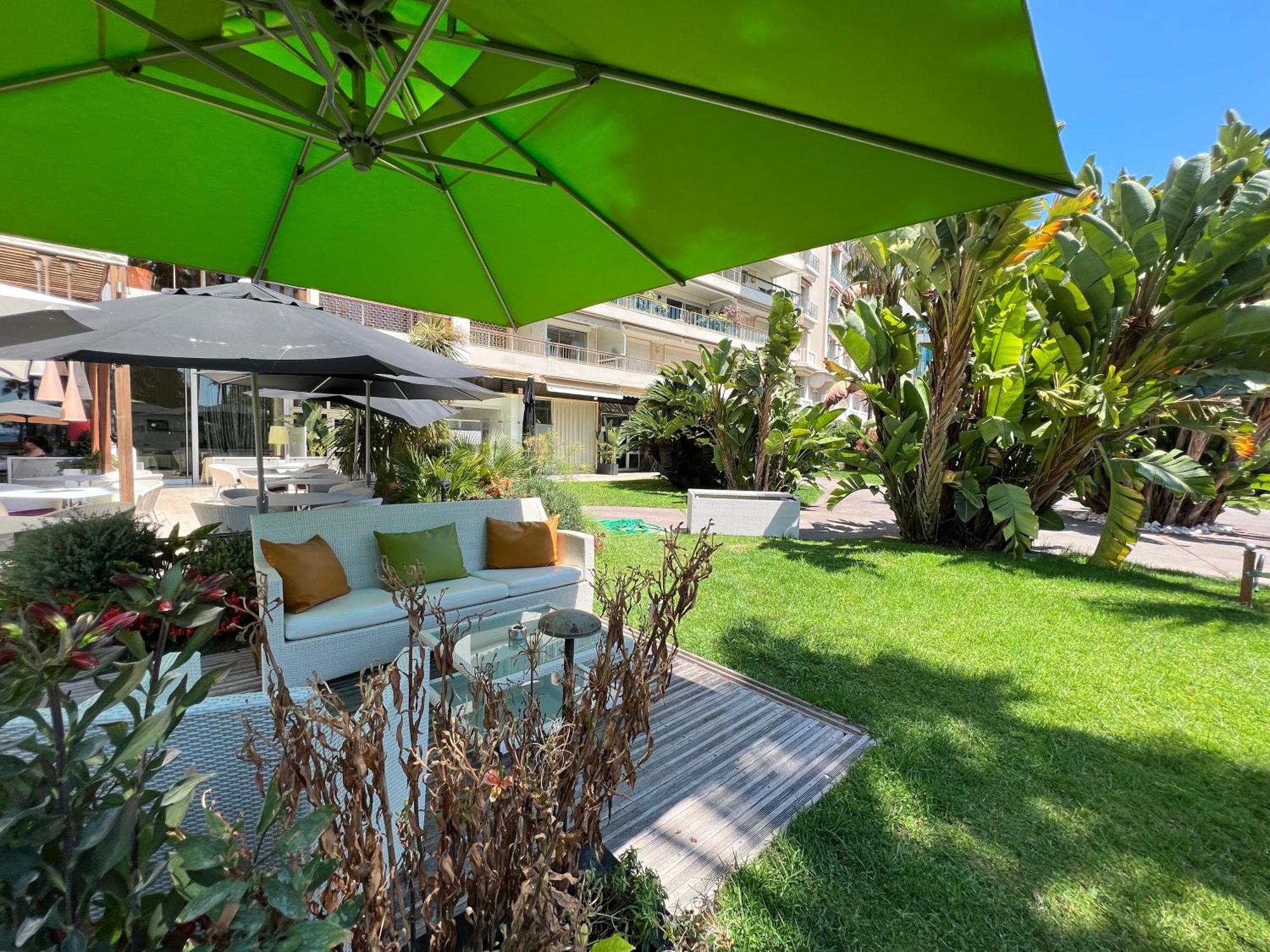 Superbe Studio Au Grand Apartment Cannes