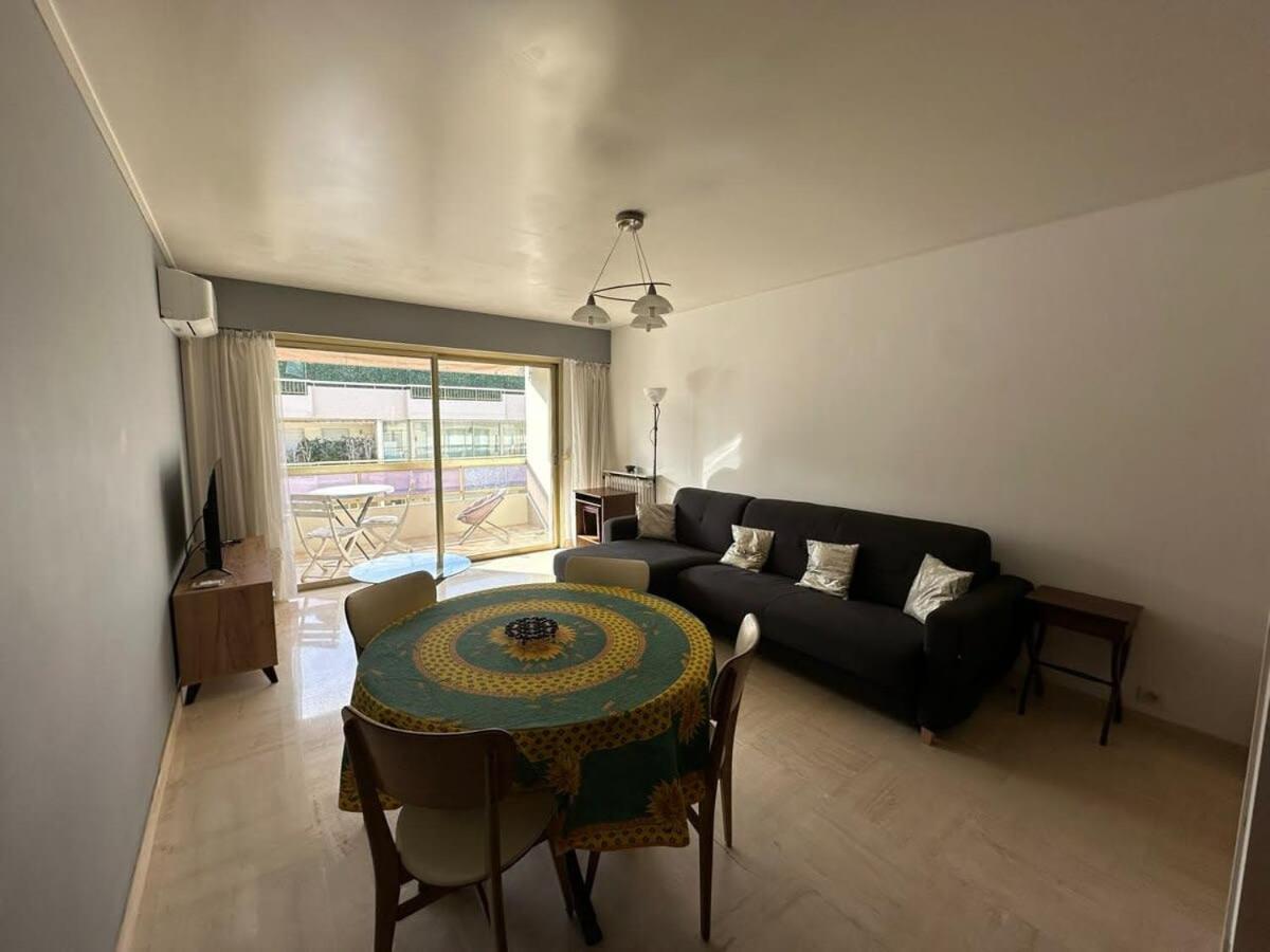 Appartement A017-charmant 2 Pieces A 200m De La Croisette *