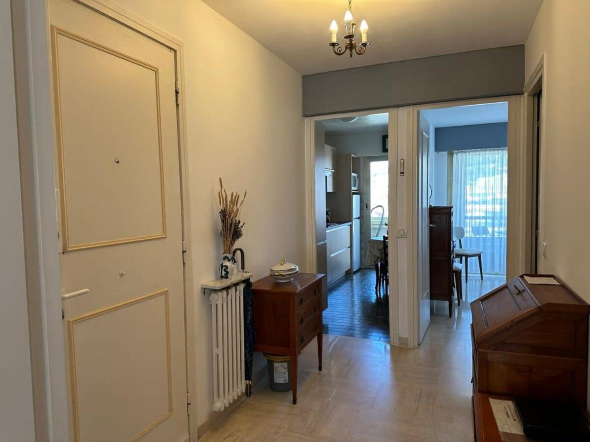 A017-charmant 2 Pieces A 200m De La Croisette Appartement Cannes