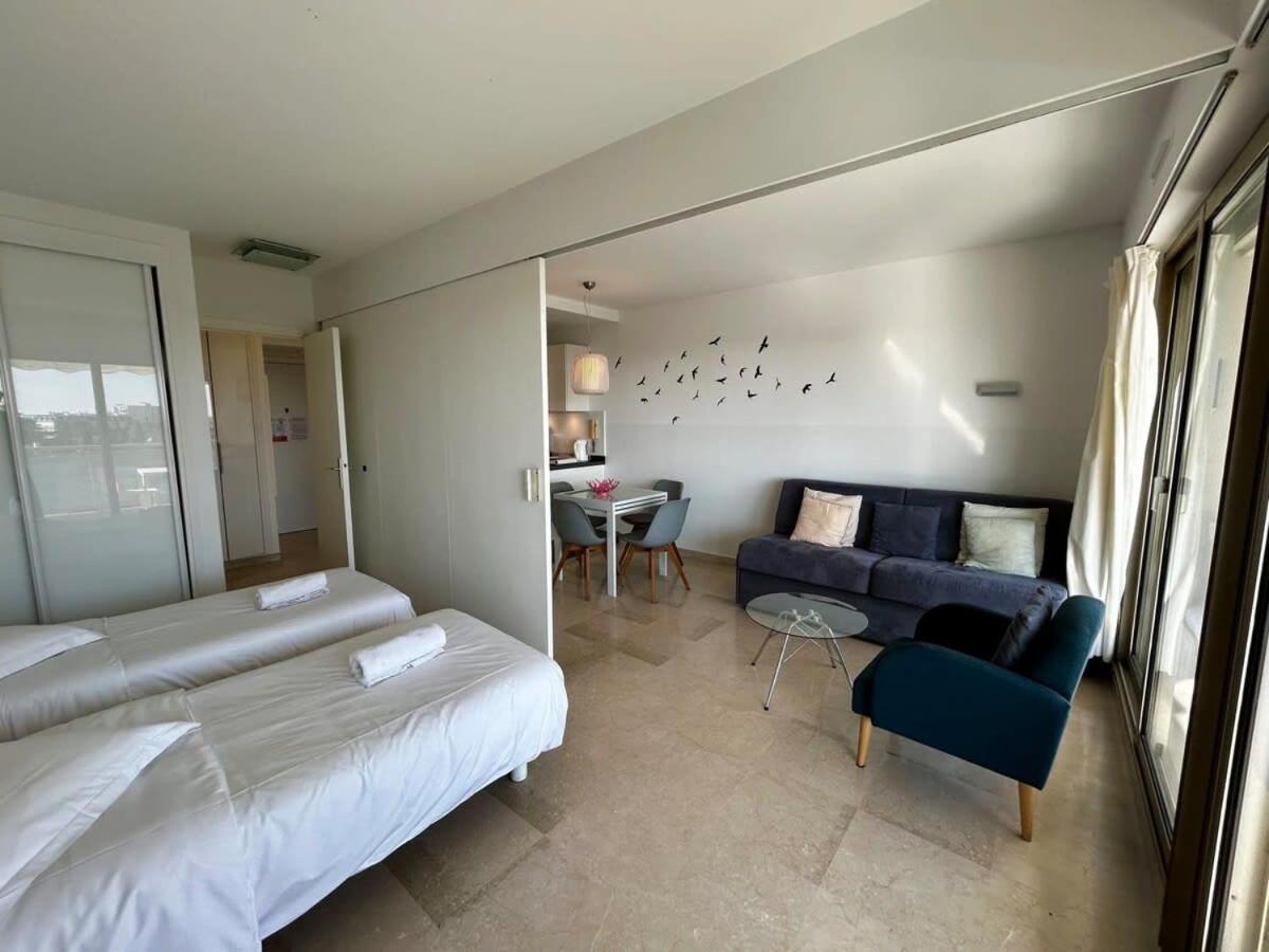 A018-large With Sea View Swimming Pool Garage Apartamento