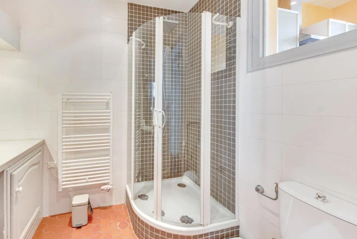 Apartment A084-welcoming In Rue D'antibes The Heart Of *