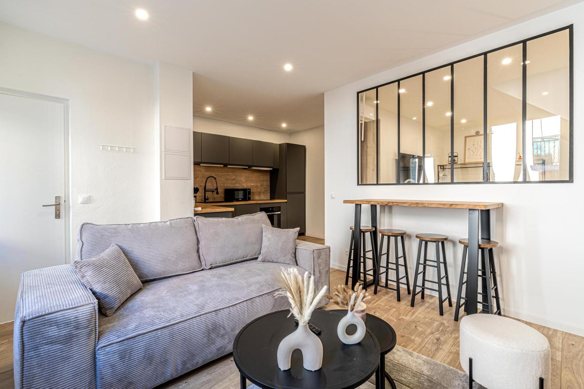 Apartment 5 Suq - Splendide Renove Proche Palais Et Plages *
