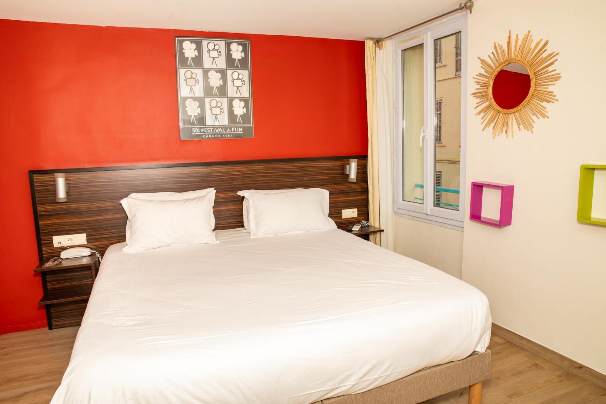 Le Mistral 3*