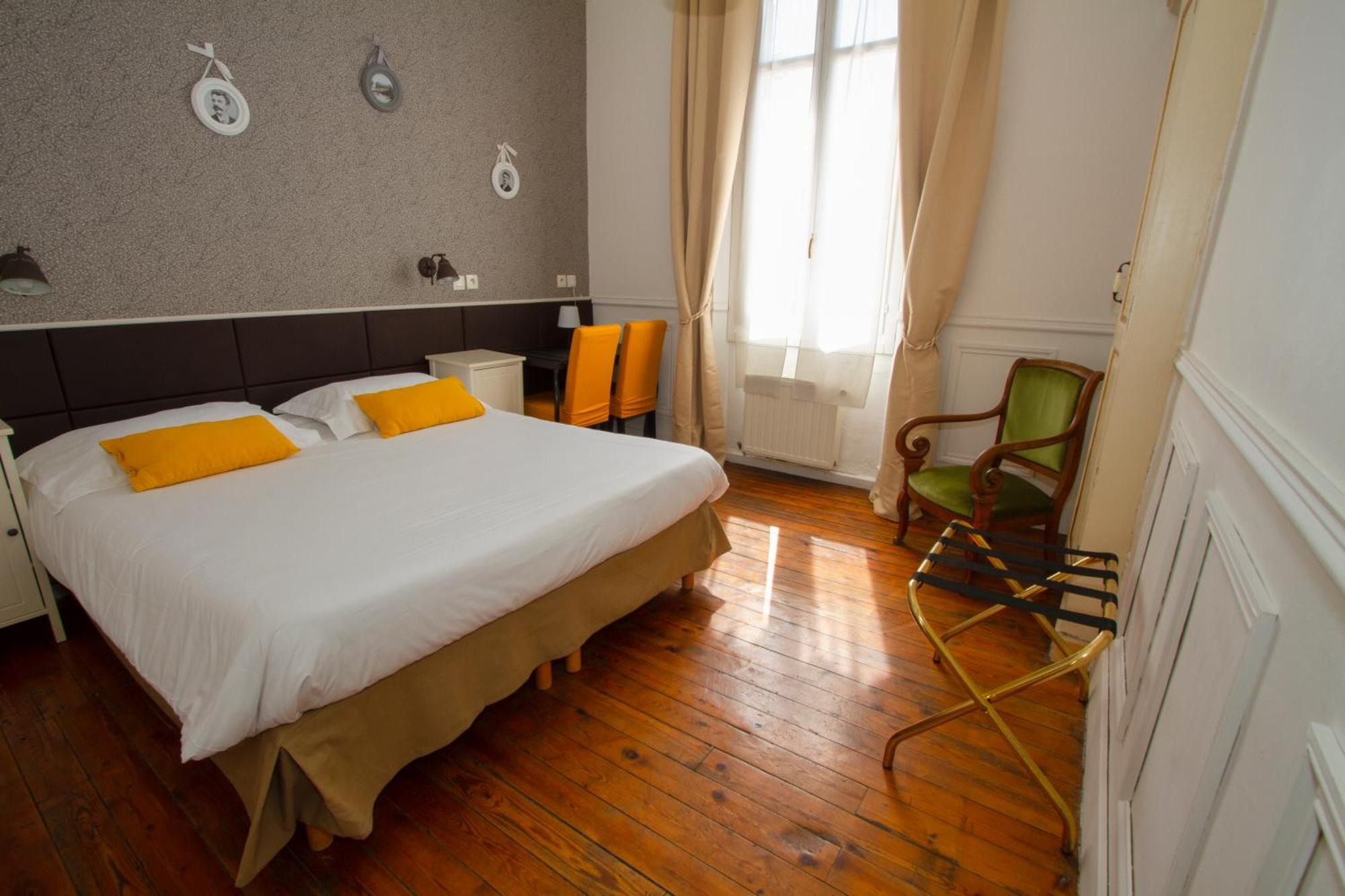 De L'isere Hotel 3*