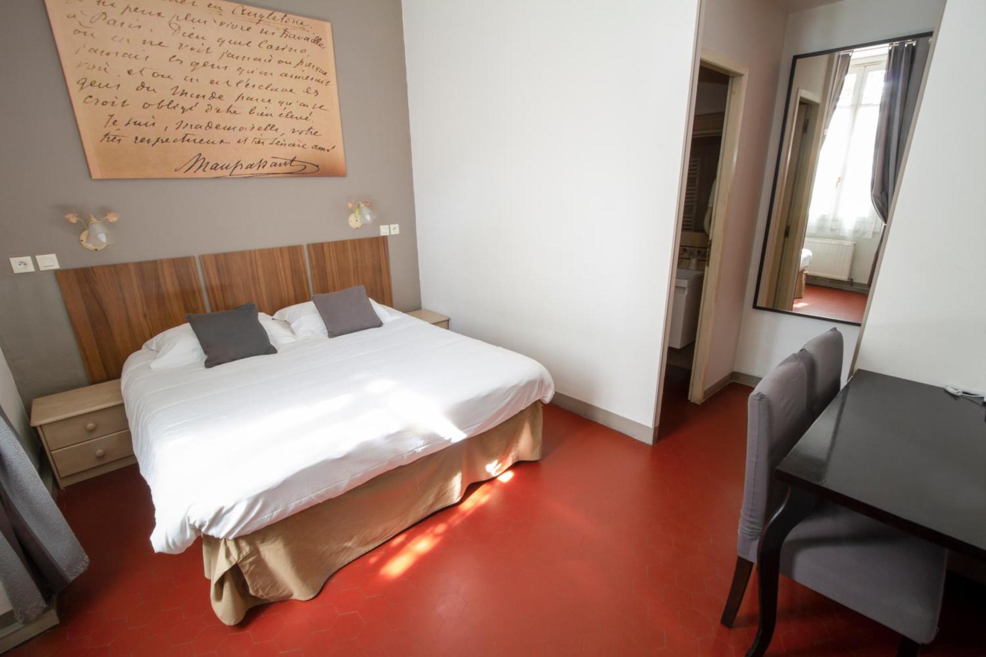 Hotel De L'isere 3*