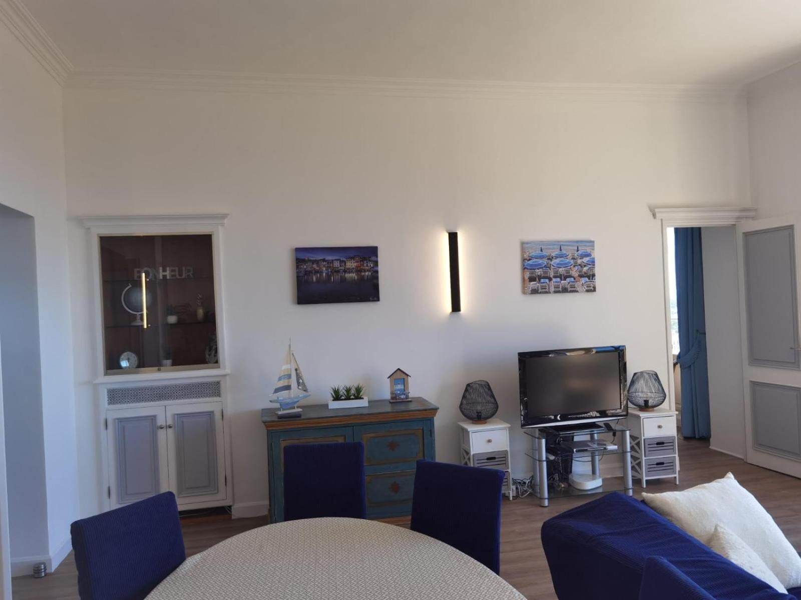 Newly Renovated! Harbour View On Balcony Terrace Cannes
