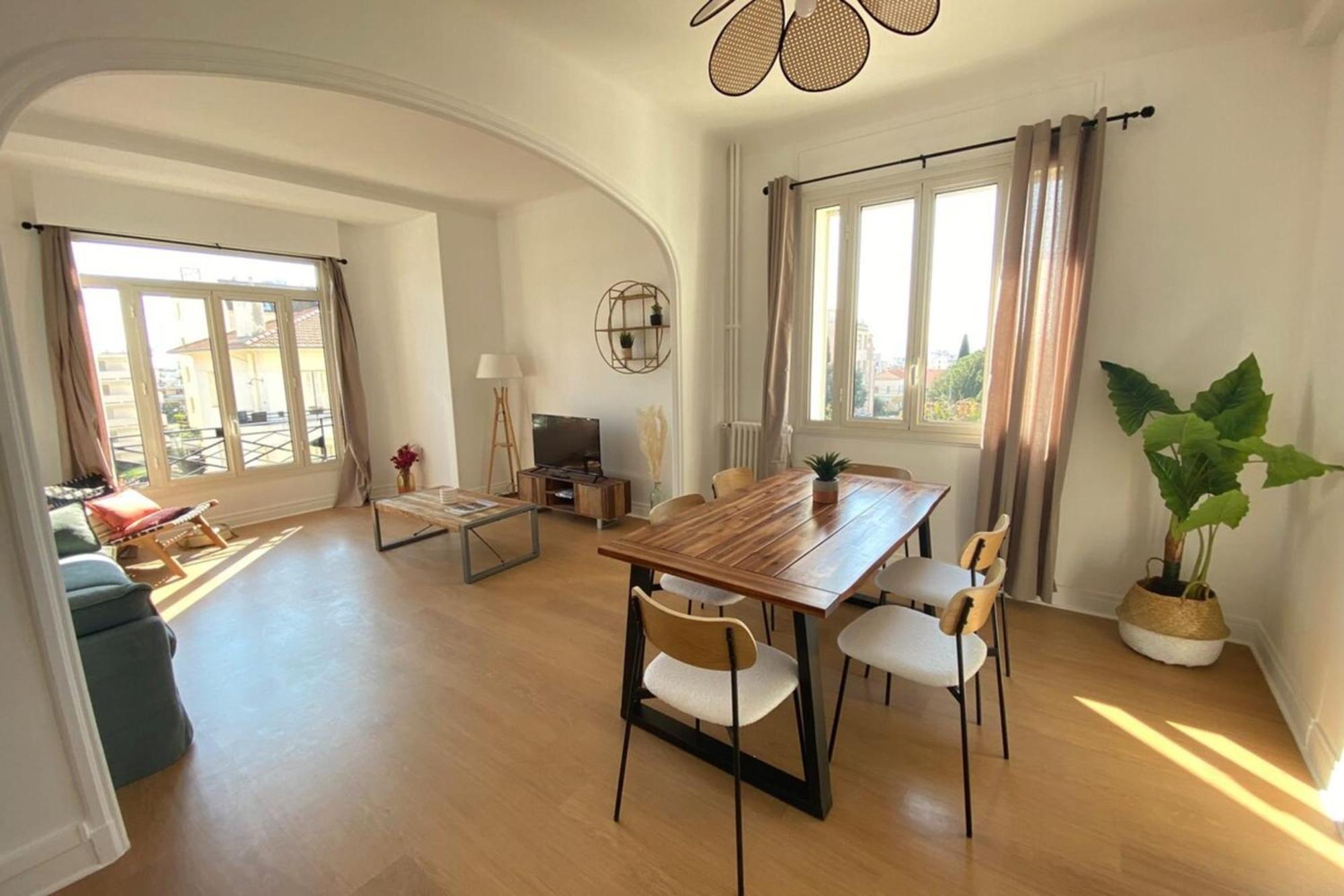 Appartement 06aa1-beau T2 500m De La Plage Et De La Croisette