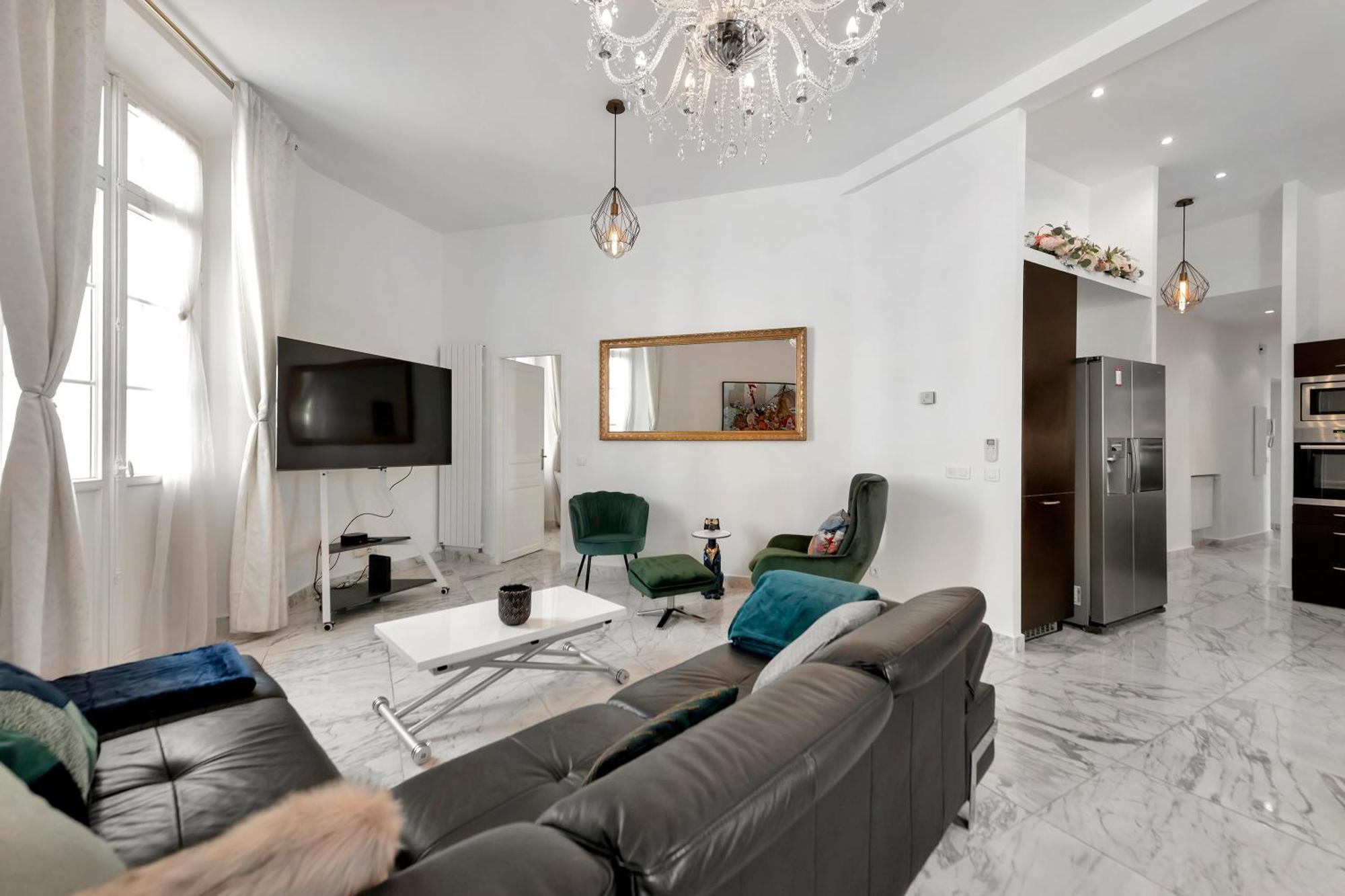 Le Borniol, Splendid 3 Bedrooms Appt, Center Cannes