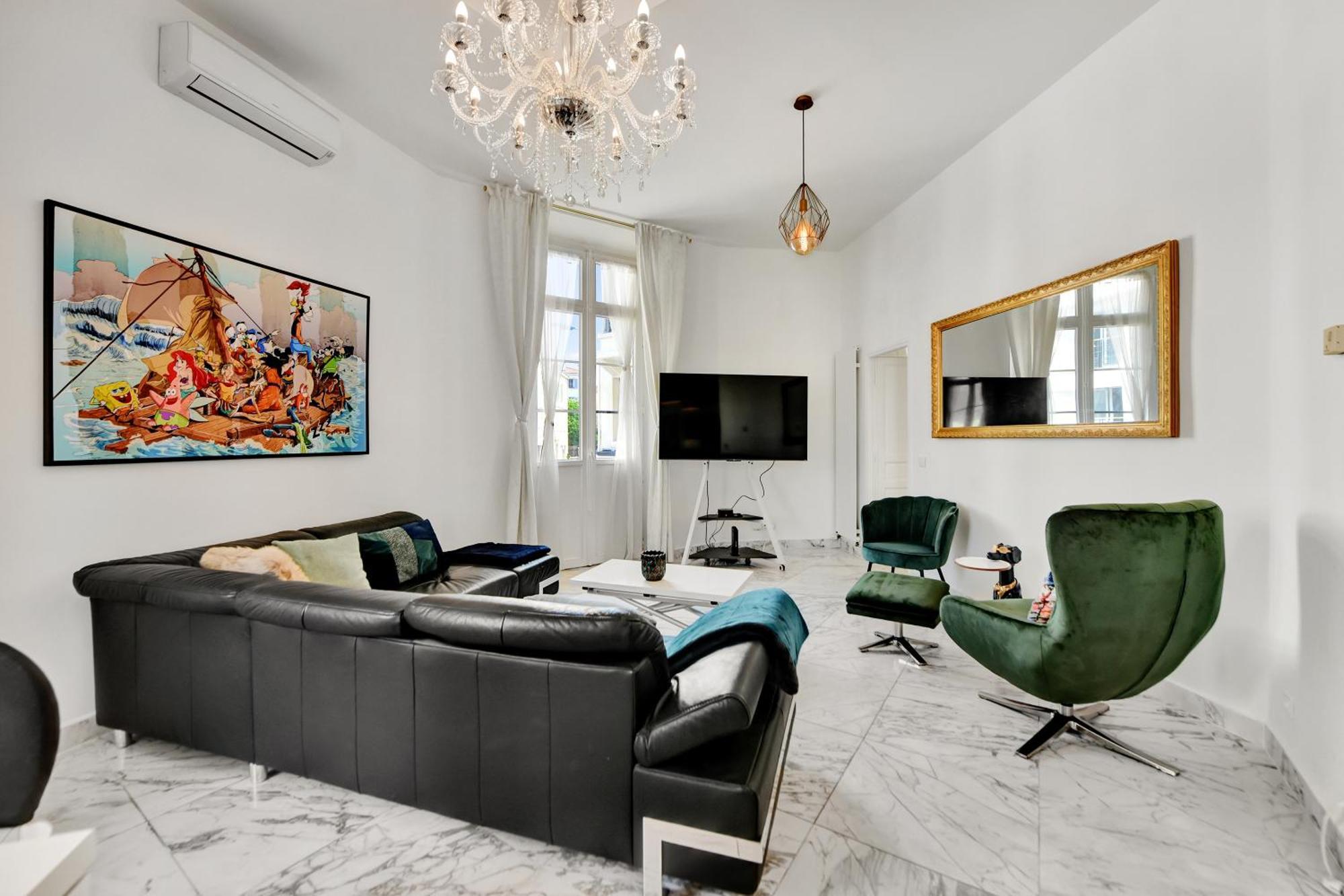 Apartment Le Borniol, Splendid 3 Bedrooms Appt, Center *