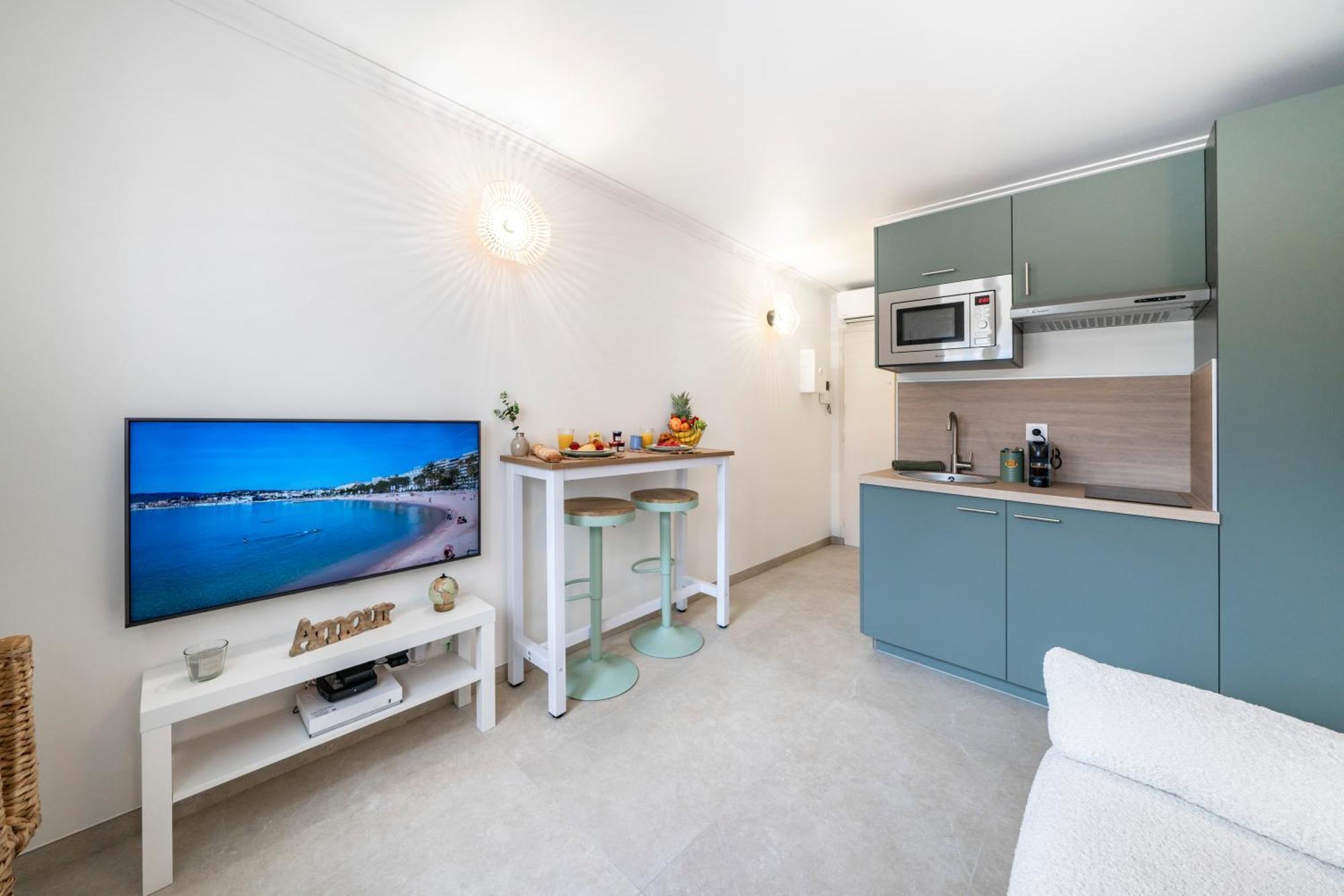 Apartment Banane 2 Min Croisette Mitoyen Martinez Cannes