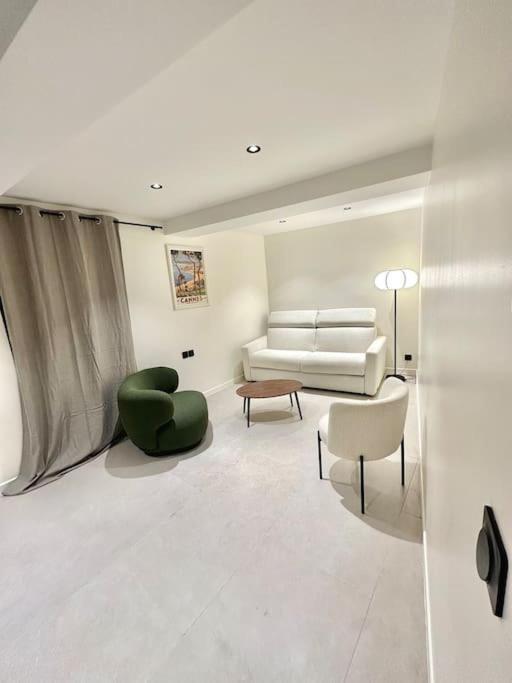 Apartment Centre A 3 Minutes Du Palais Des Festivals