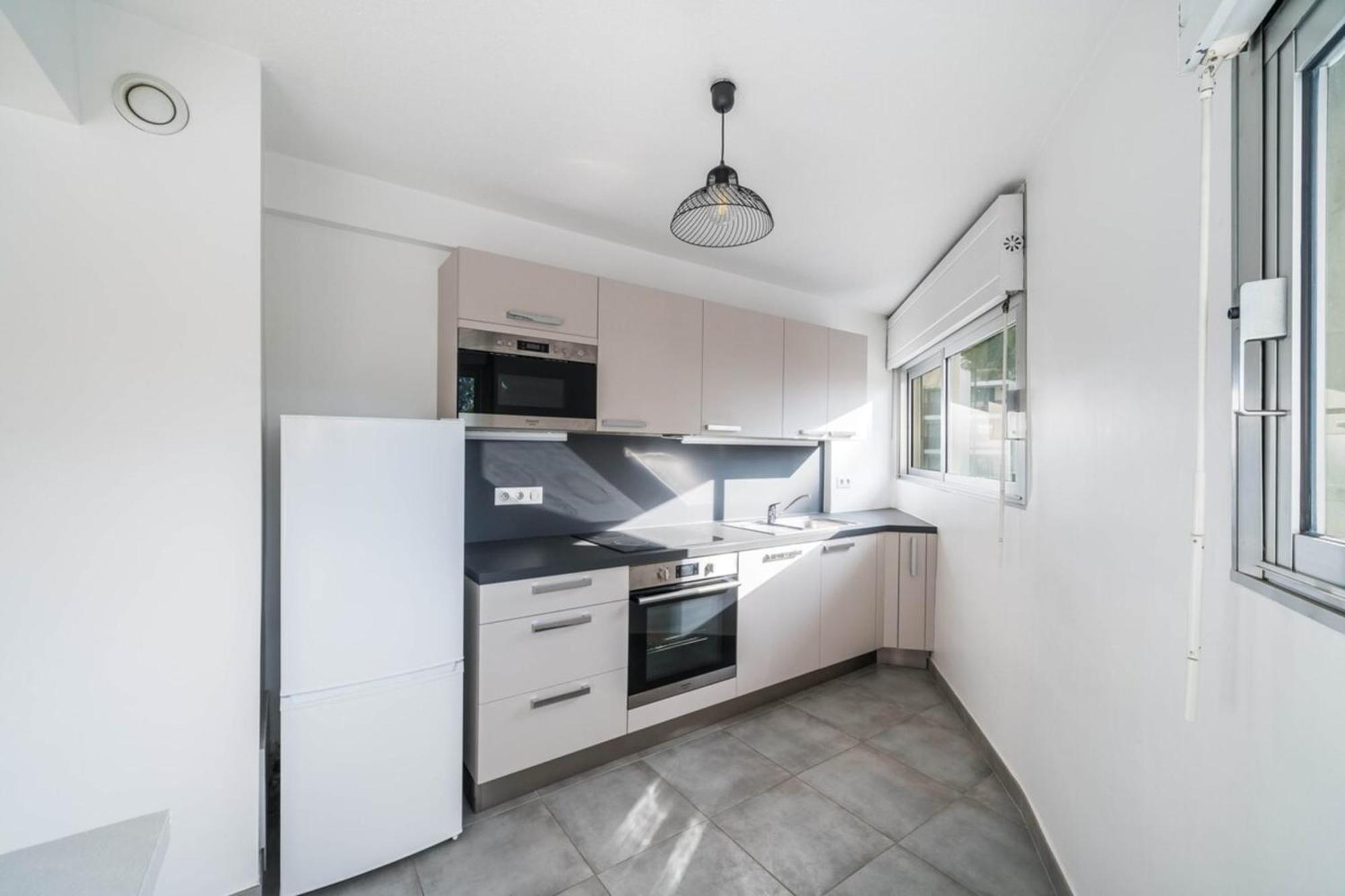 Apartment One Bedroom In The Heart Of *