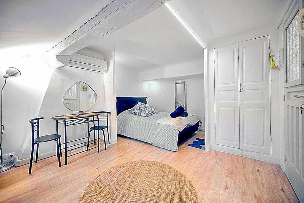 Apartment Palais Des Festivals Et Rue D'antibes Charme Mansardes