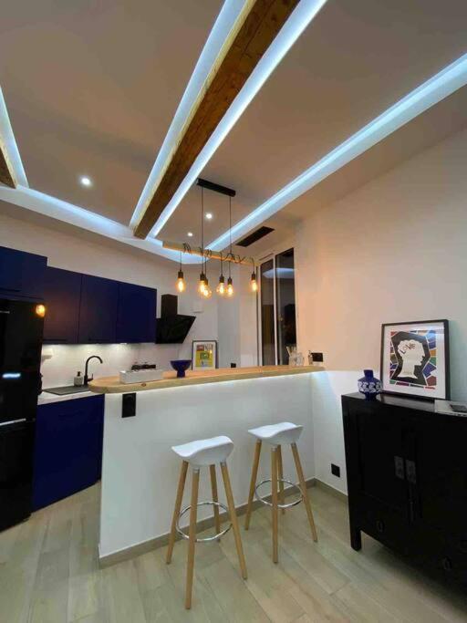 Brand New Flat By The Beach, In Old Town * Cannes
