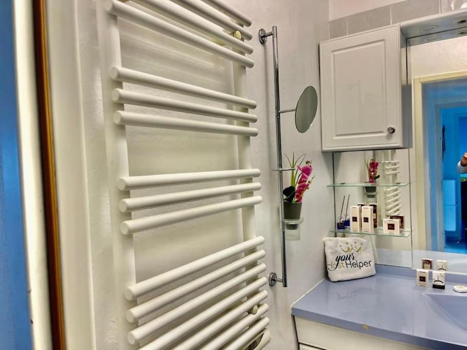 L'eburneen Yourhosthelper Appartement