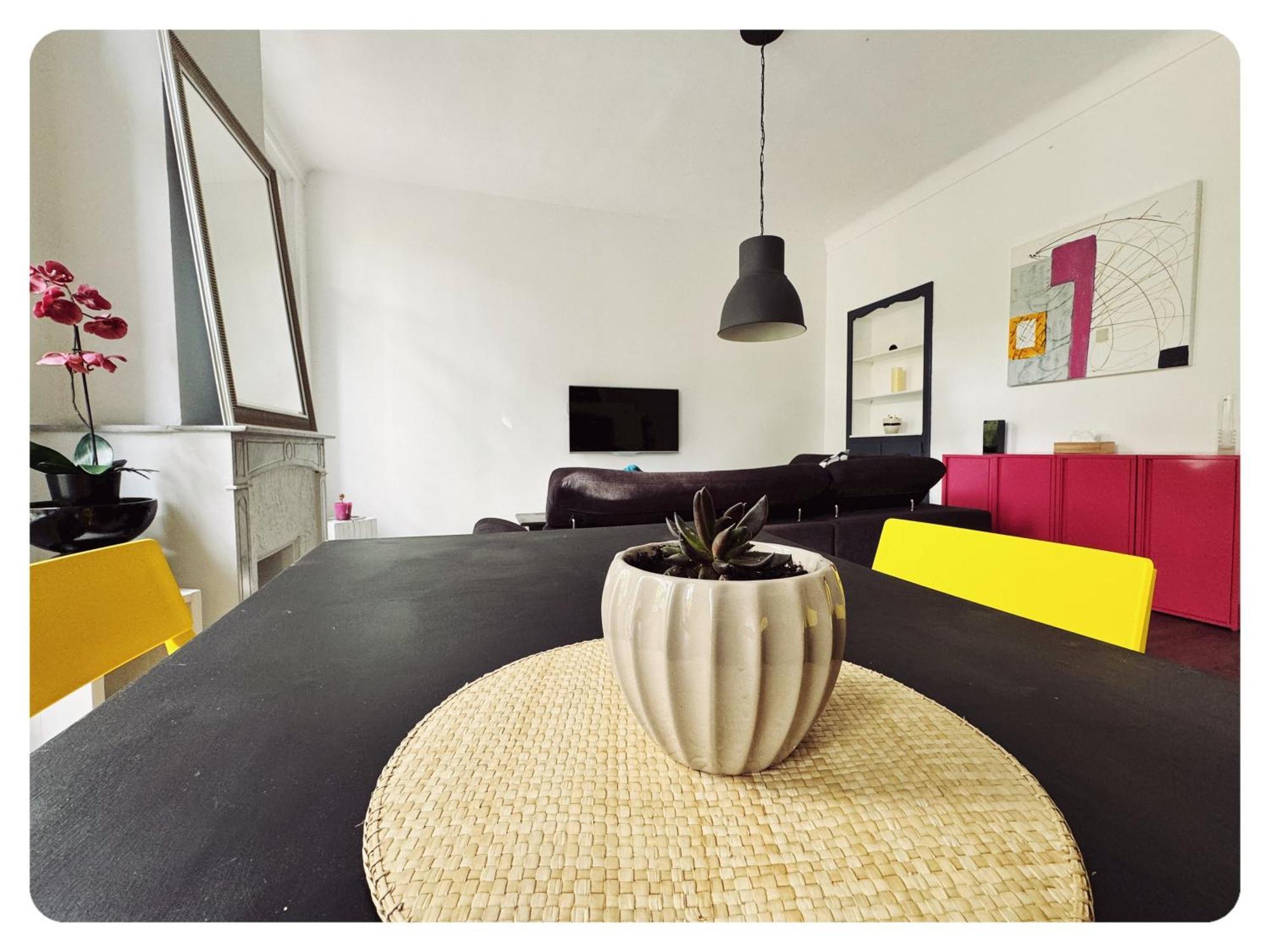 Bourgeois A 5 Min A Pied Du Centre Cannes