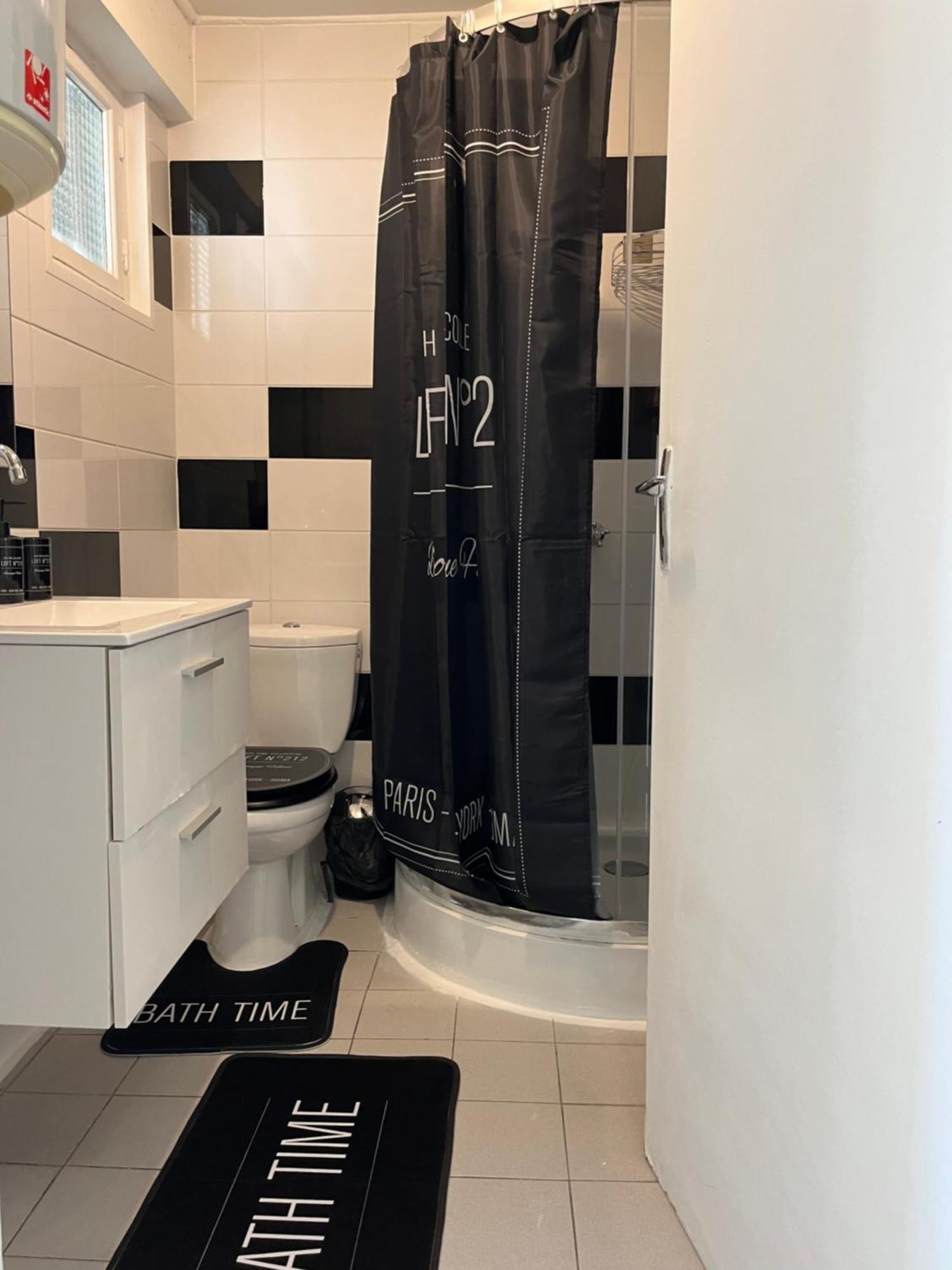 Studio Modern Apartment Cannes
