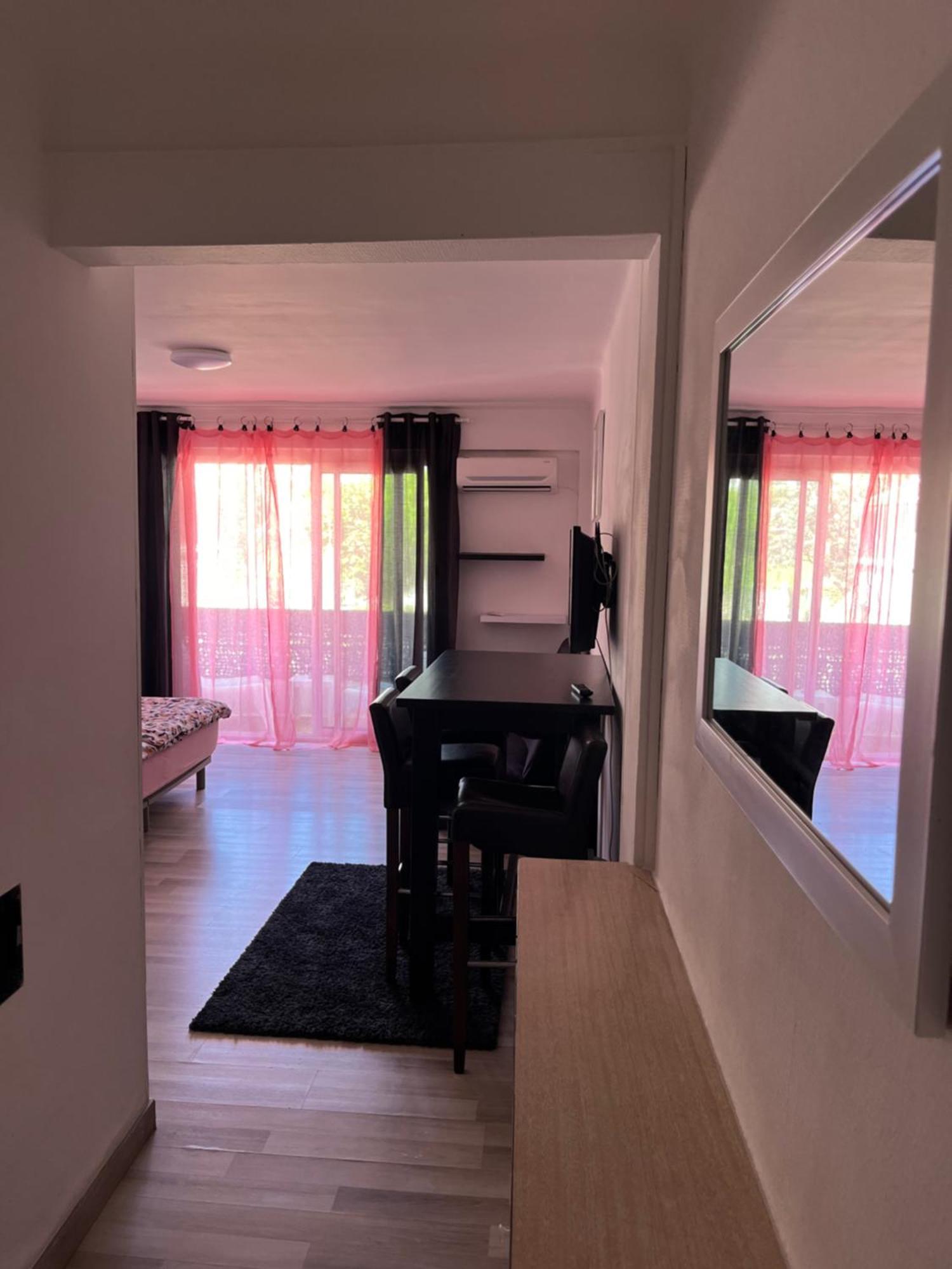Apartment Studio Modern Cannes