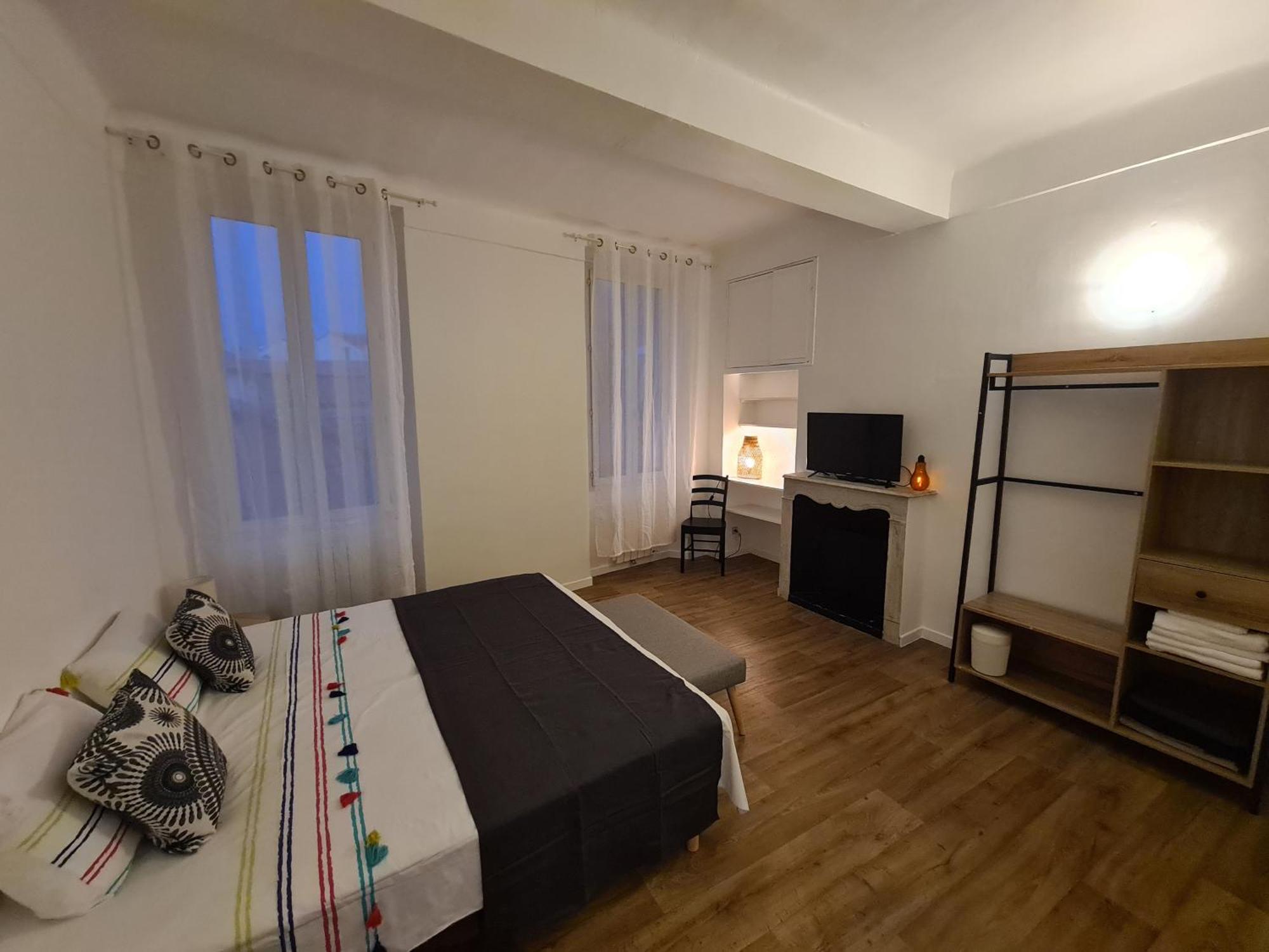 Logement 2 Centre - 2 Bedroom Apartement Center Plage Et Mer Apartment *
