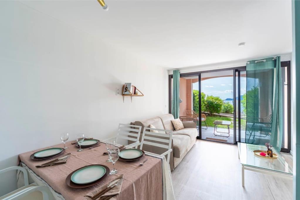 L'azur - T2 Avec Jardin, Piscine, Tennis, Vue Mer *