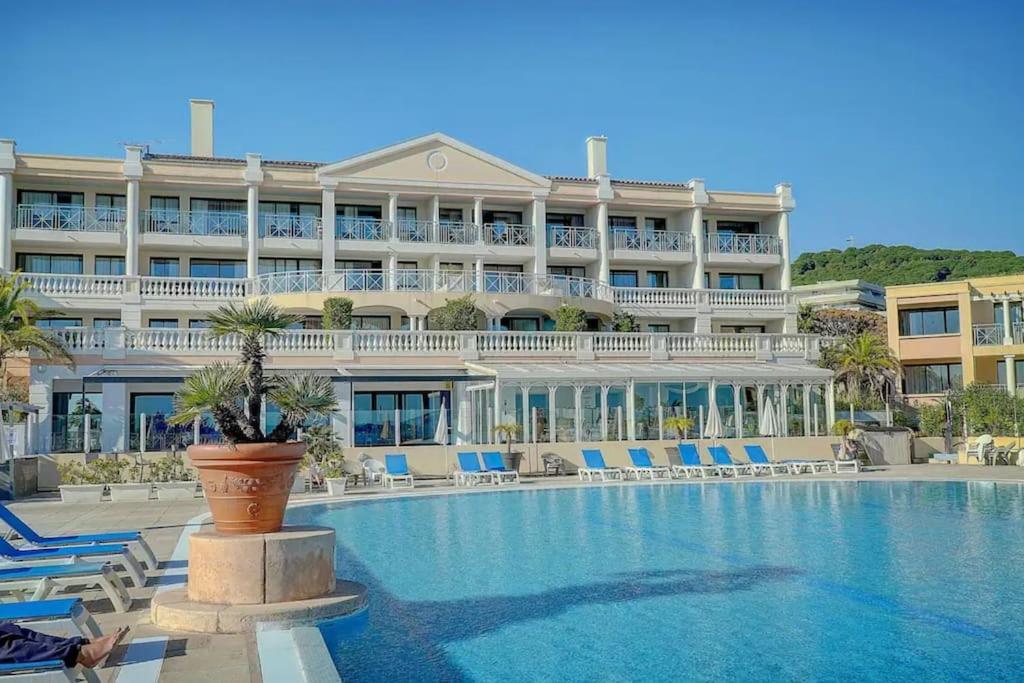 L'azur - T2 Avec Jardin, Piscine, Tennis, Vue Mer Apartment