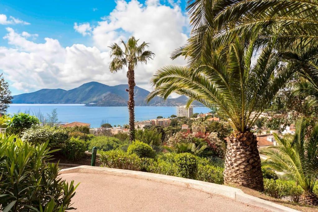 L'azur - T2 Avec Jardin, Piscine, Tennis, Vue Mer Apartment *