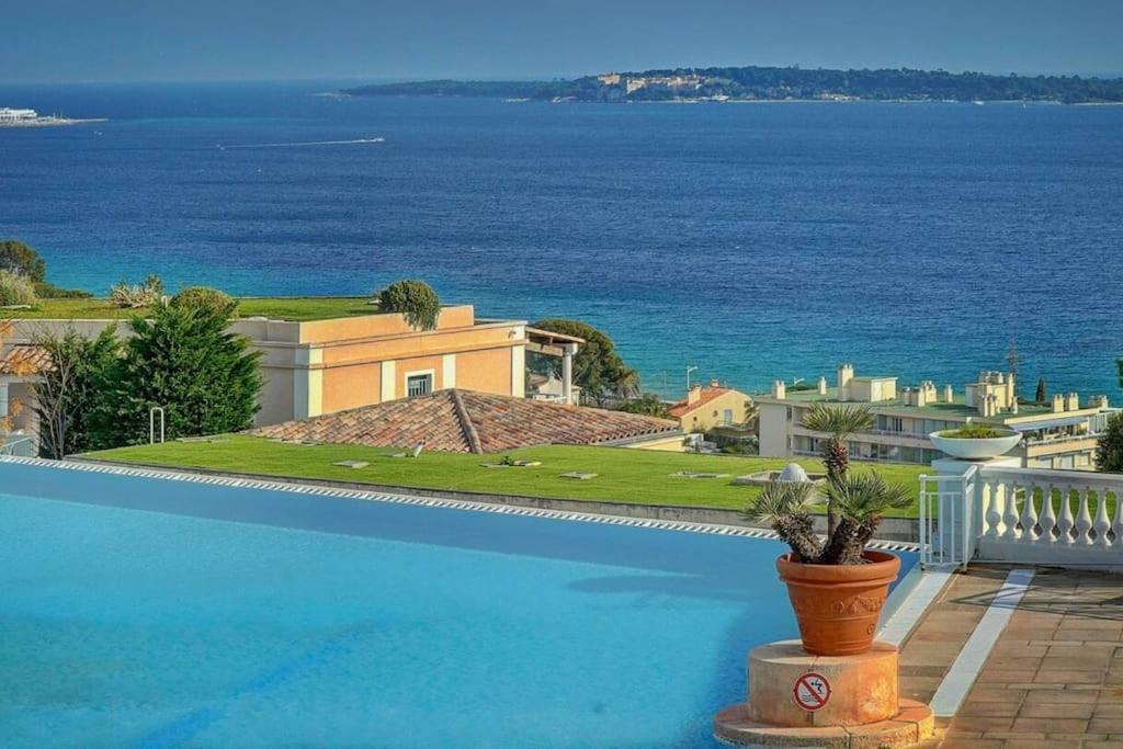 L'azur - T2 Avec Jardin, Piscine, Tennis, Vue Mer *