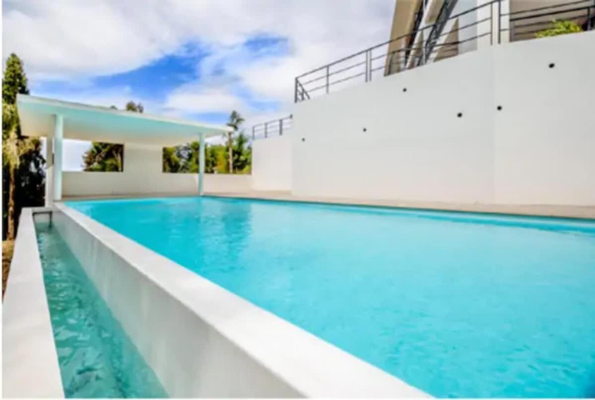 Appartement B002 - Superbe Avec Vue Et Piscine Cannes