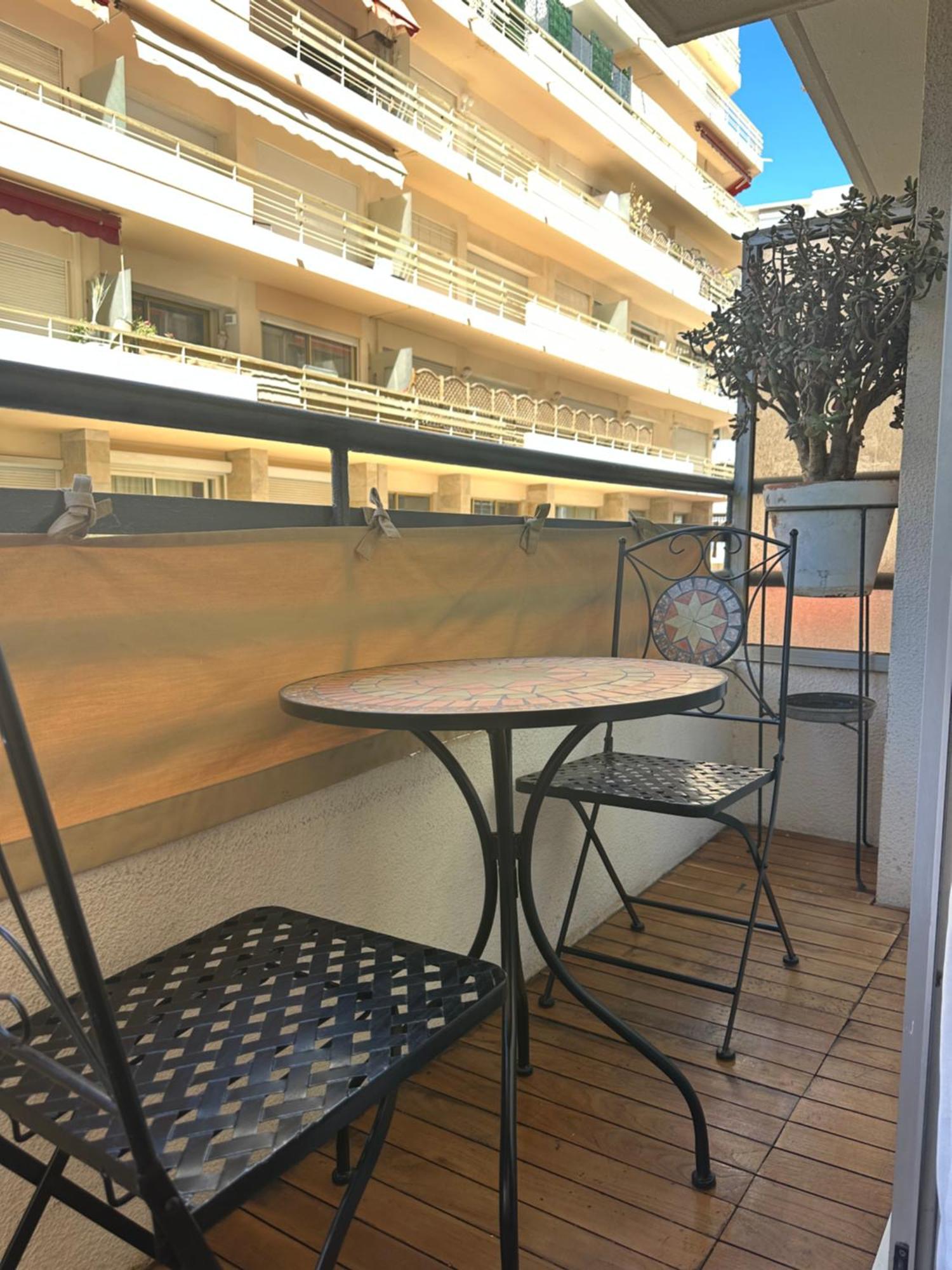 Studio A Deux Pas De La Croisette Apartment Cannes