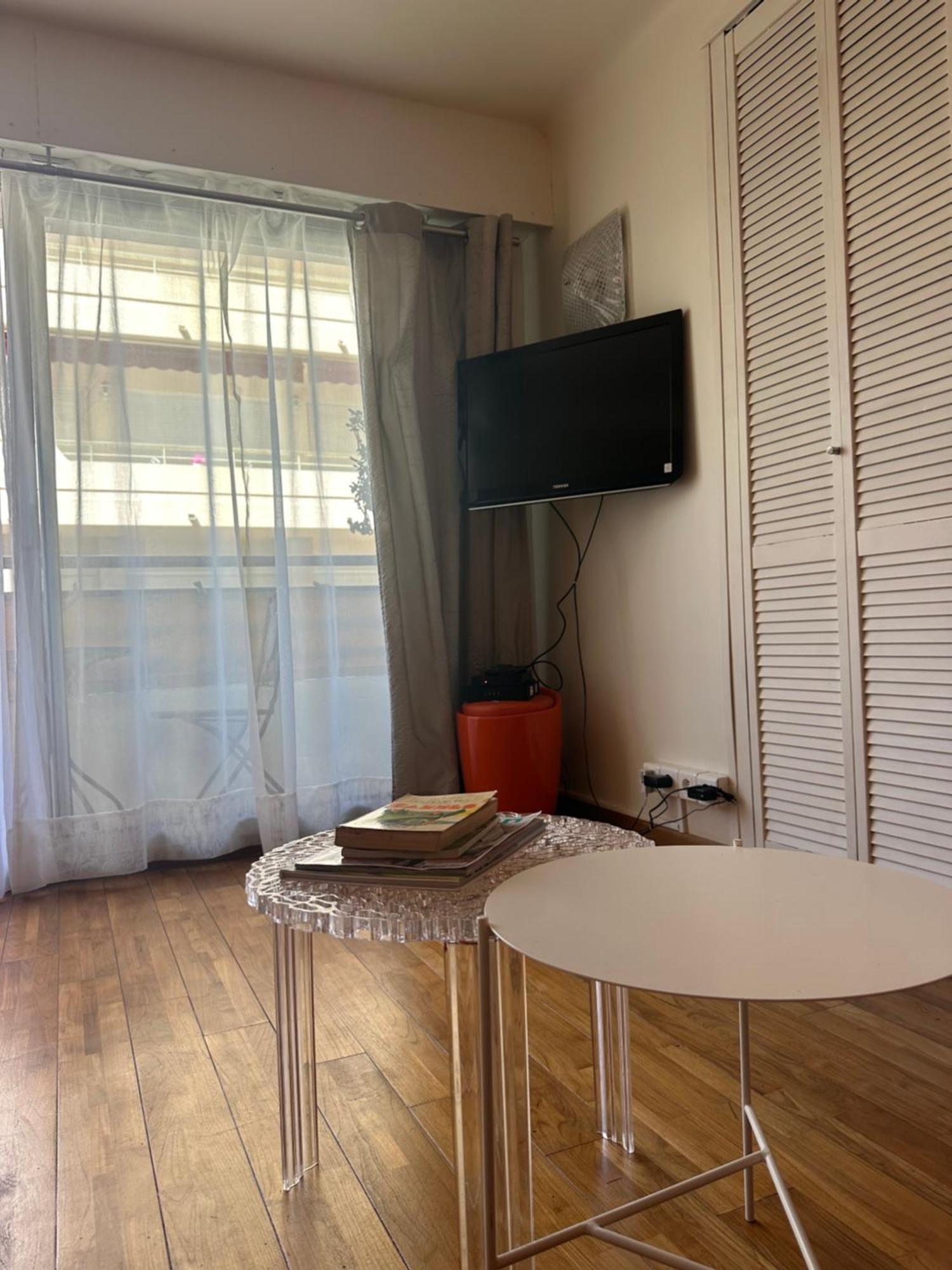 Studio A Deux Pas De La Croisette