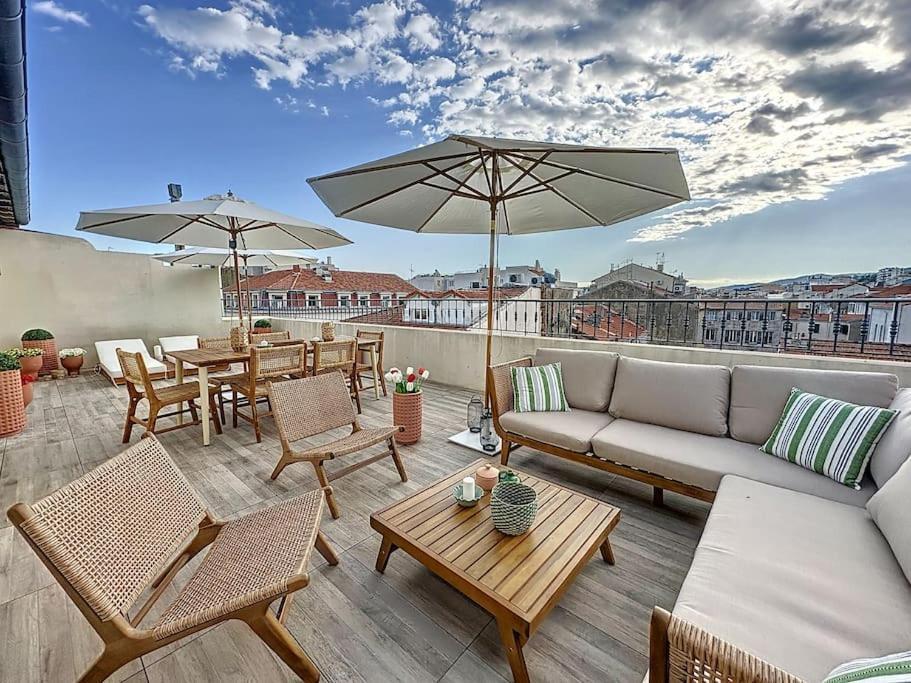 79m2 Penthouse, Palais Et Plages A 400m & 5mn Apartment