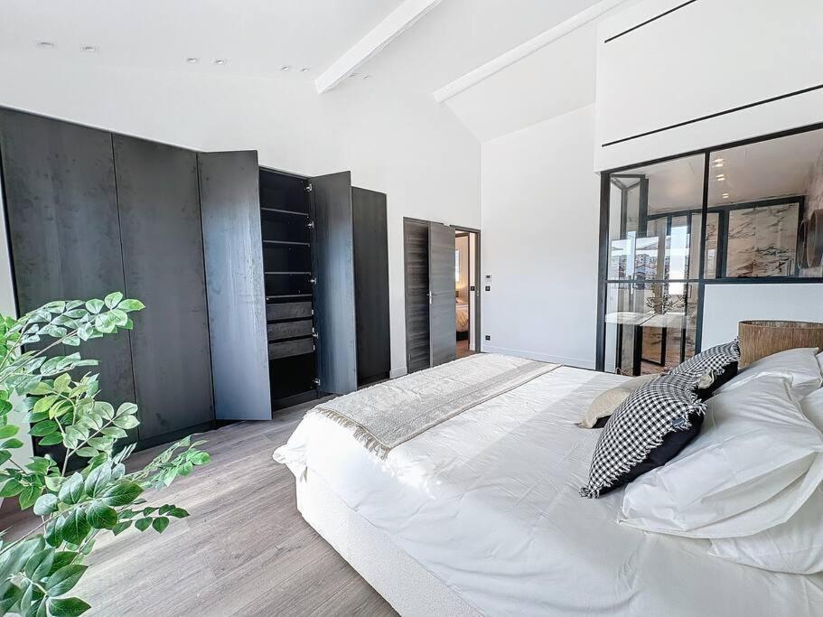 79m2 Penthouse, Palais Et Plages A 400m & 5mn Apartment *