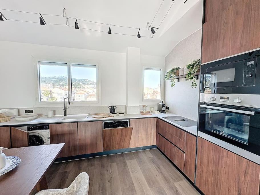 Apartment 79m2 Penthouse, Palais Et Plages A 400m & 5mn Cannes