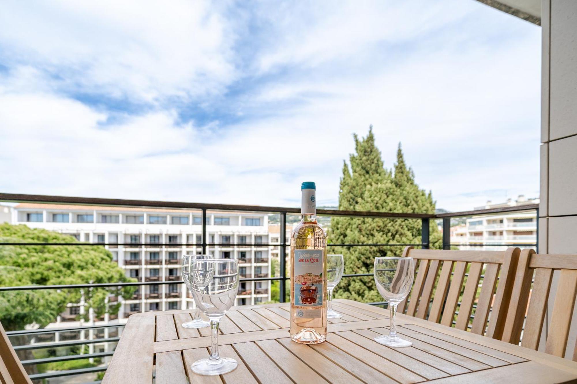 Carlton Riviera - * Cannes
