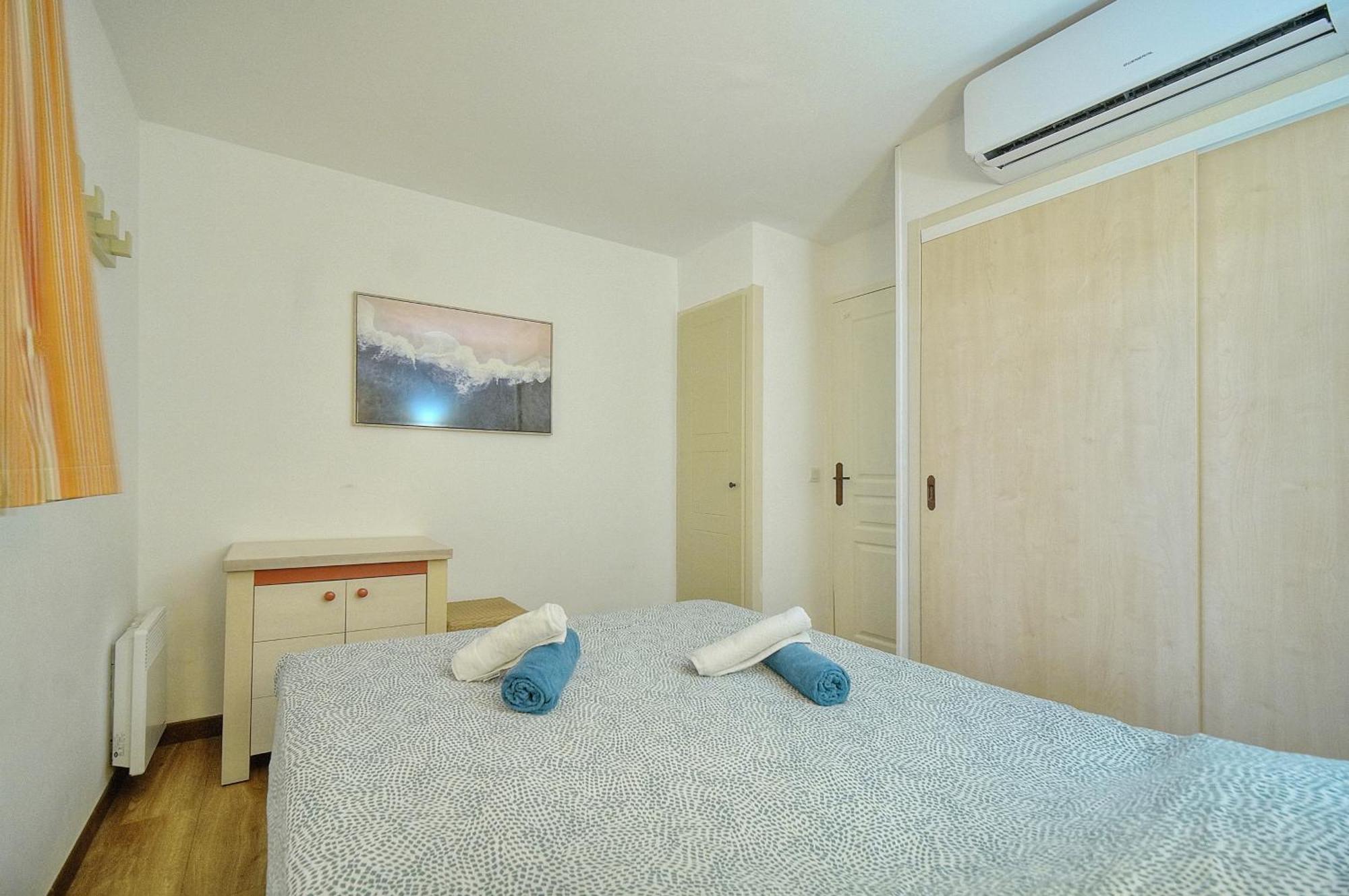 Moha - Piscine - Tennis - Parking - Vca Appartement *