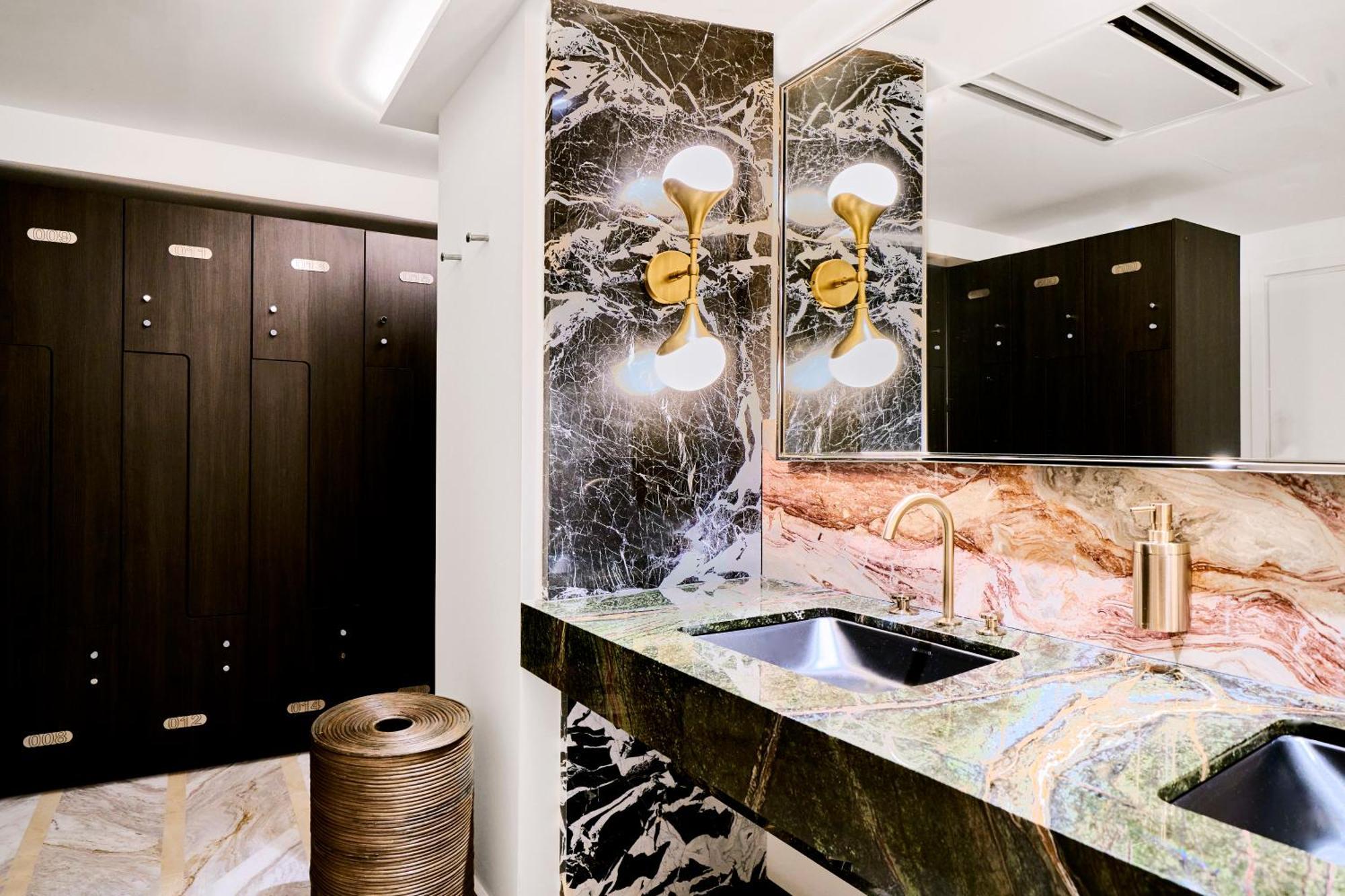 Carlton Cannes, A Regent 5* Cannes