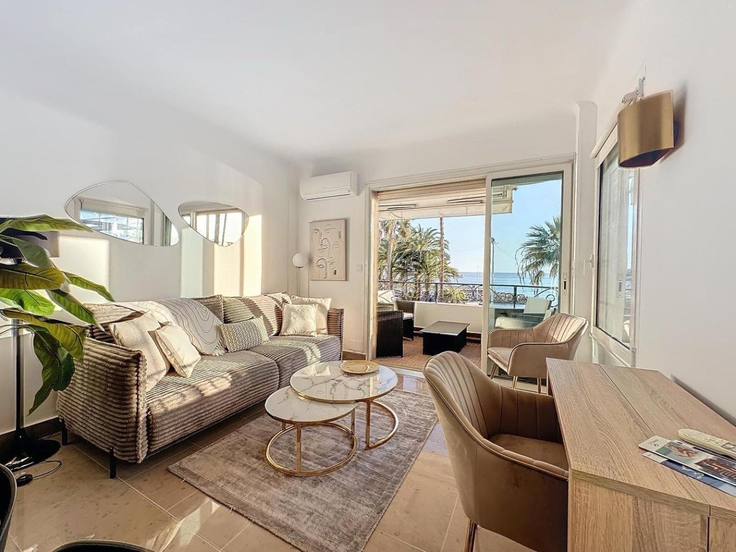Two En-suite Bedroom On La Croisette - Sea View Appartement