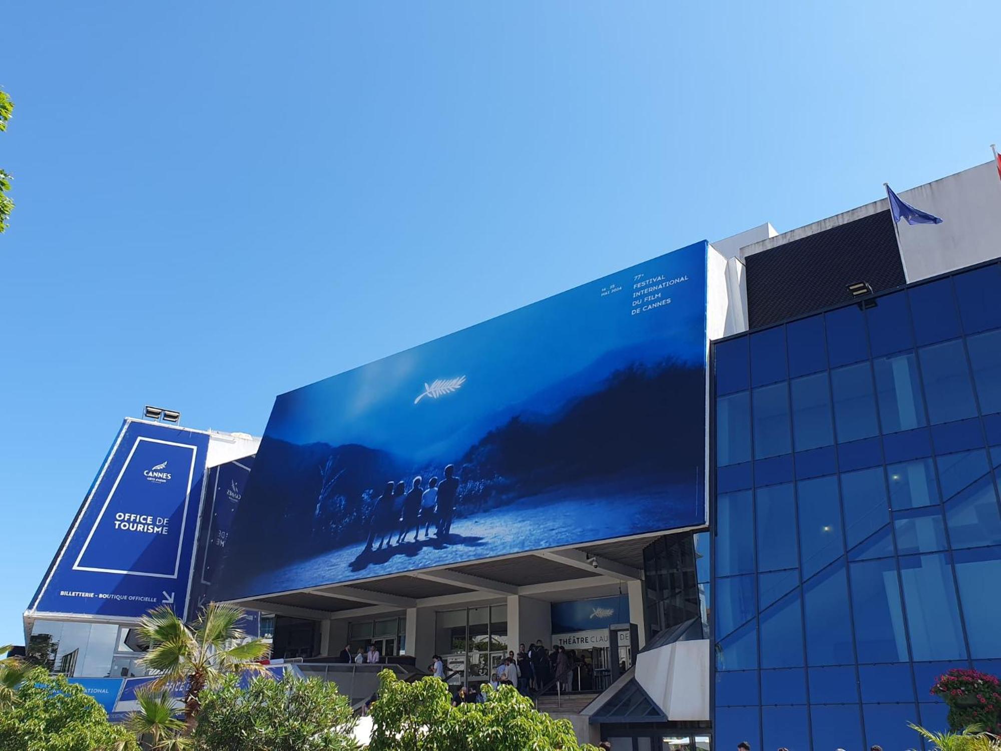 Appartement Suquet 22 – 2 Pièces, Cœur Historique, Calme, à 300m, Parking Cannes