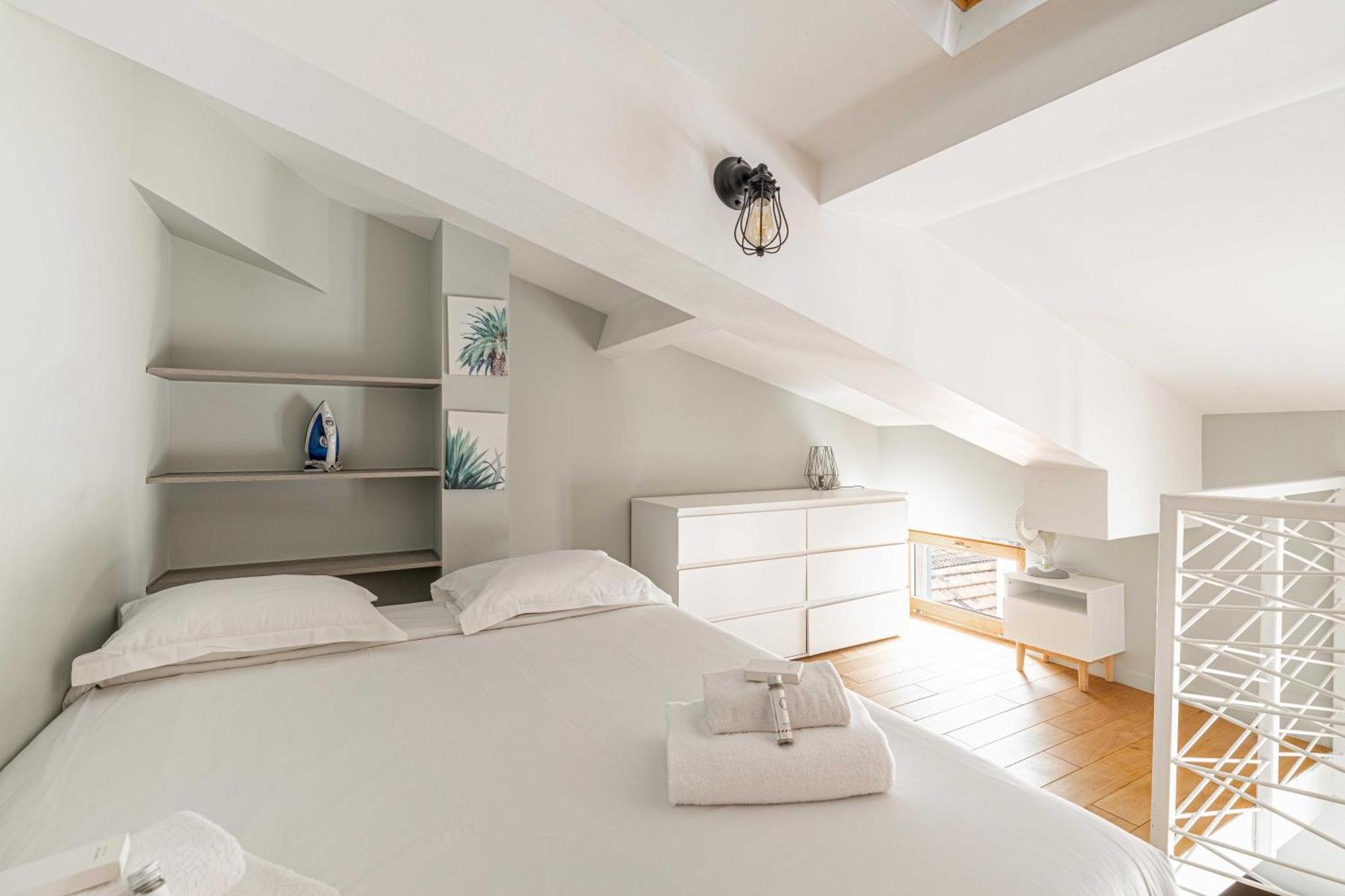Magnificent Duplex - Rue Meynadier Center - 1br4p *