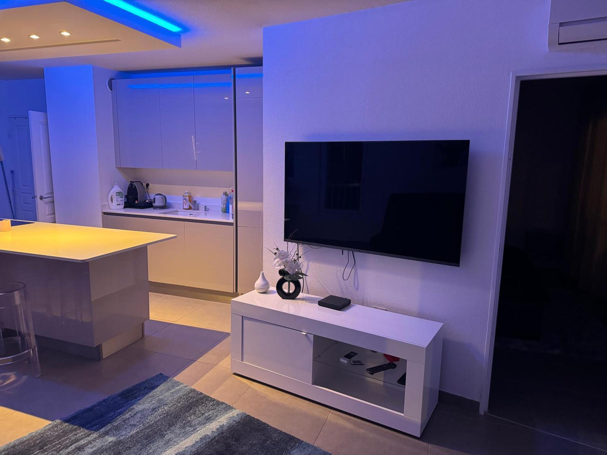 Apartment Beau 2 Pieces En Plein Centre De