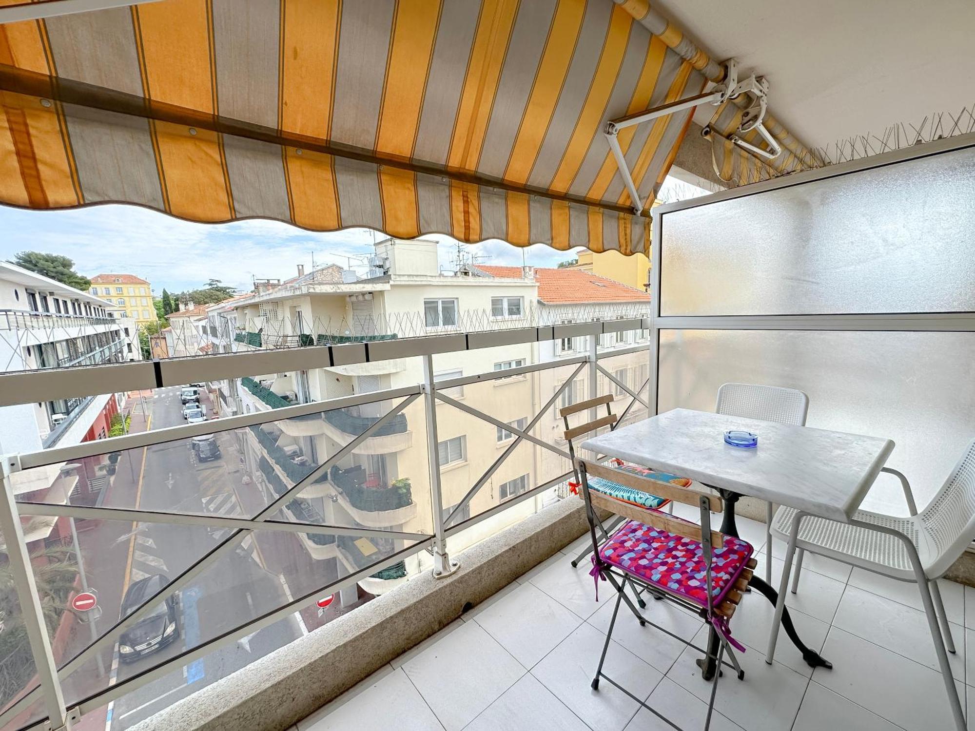 Charming In 10-min To Cannes
