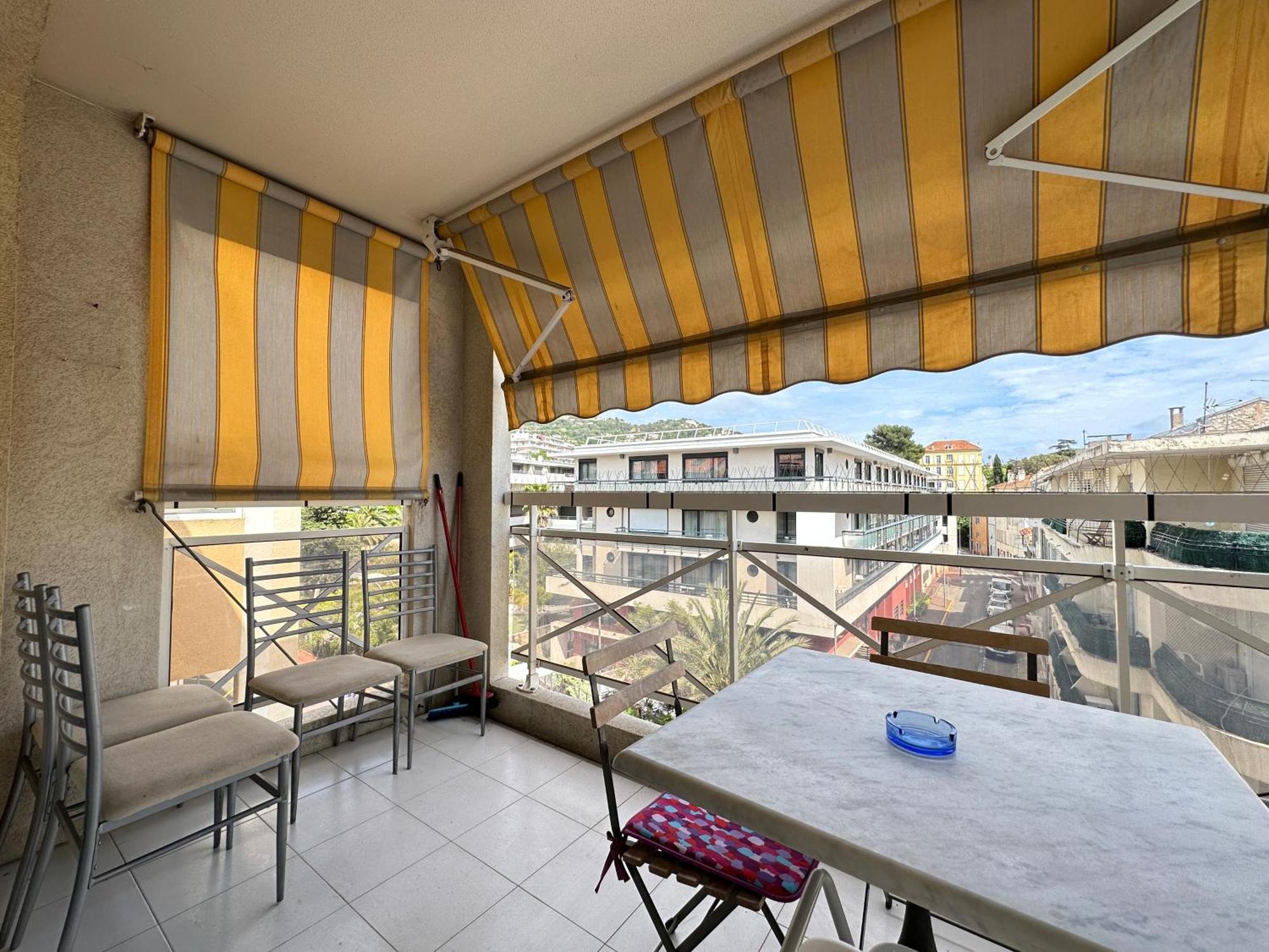 Charming In 10-min To Apartment *