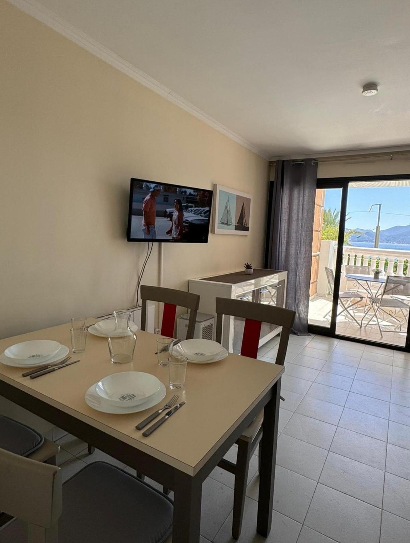 Vue , Piscine Cannes