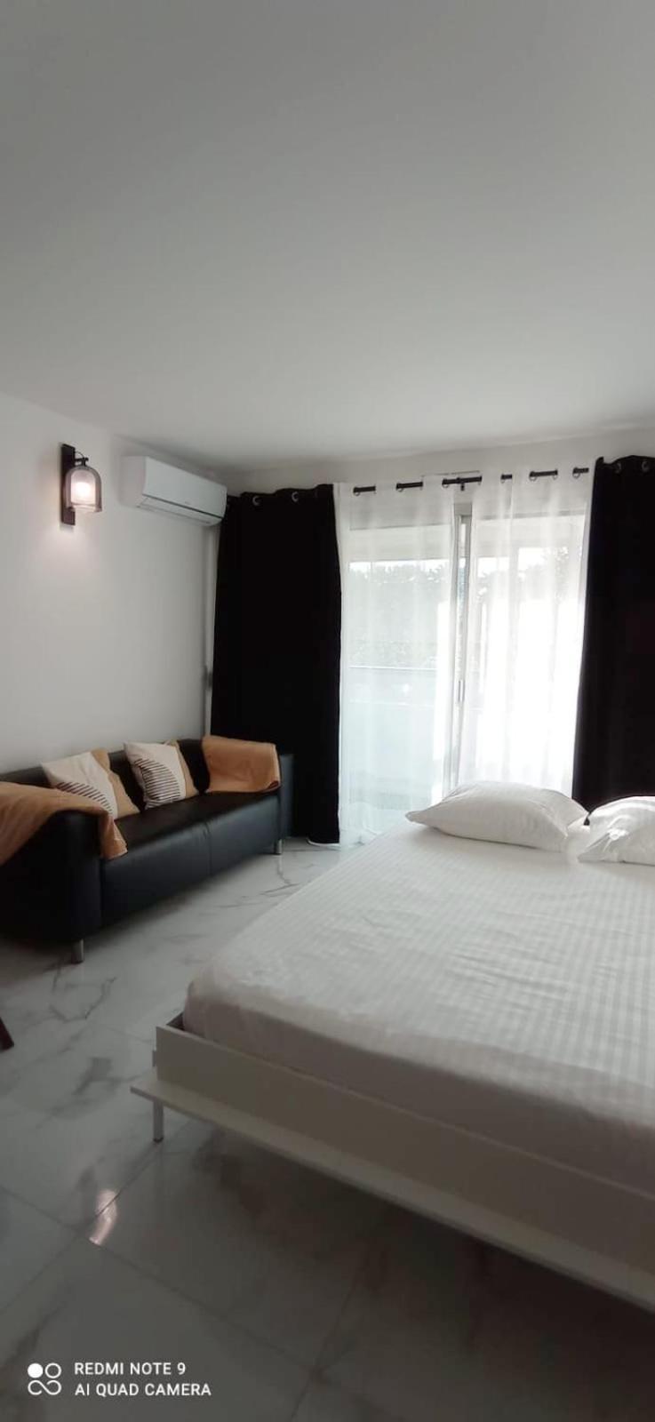 Apartment Bord De Mer, Midi, Acces Direct A La *