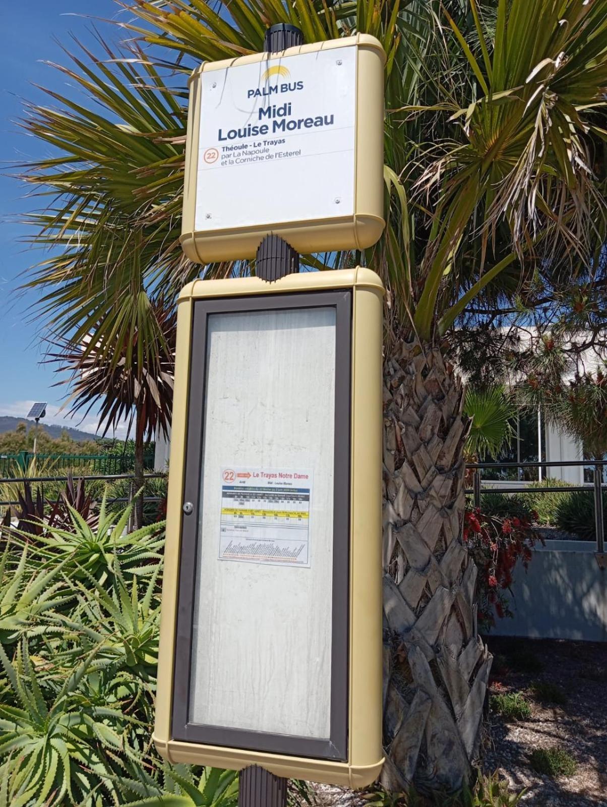 Bord De Mer, Midi, Acces Direct A La