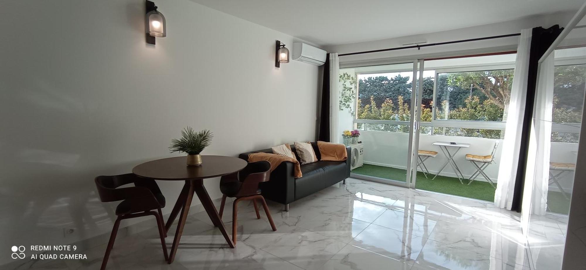 Apartment Bord De Mer, Midi, Acces Direct A La *