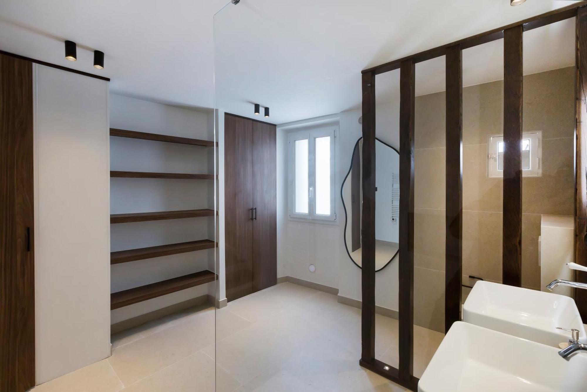 Luxury Forville - Center