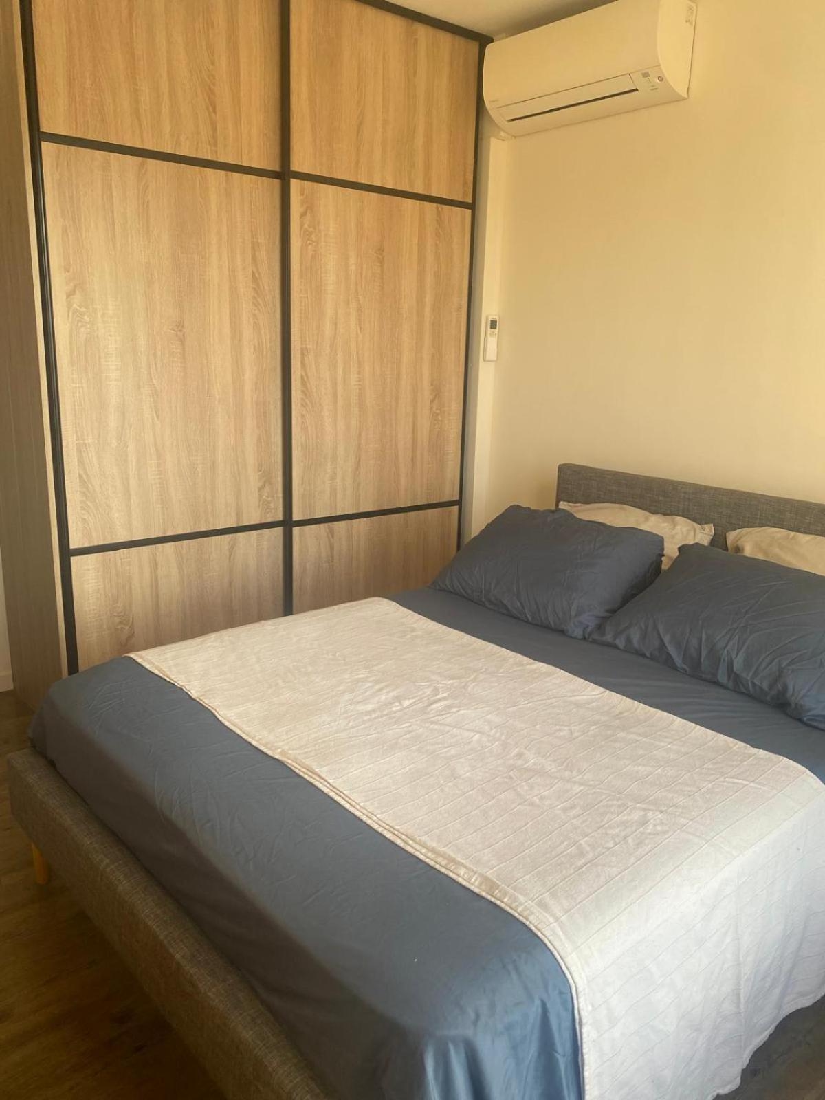 Appartement 3 Pieces A Croix Des Gardes *
